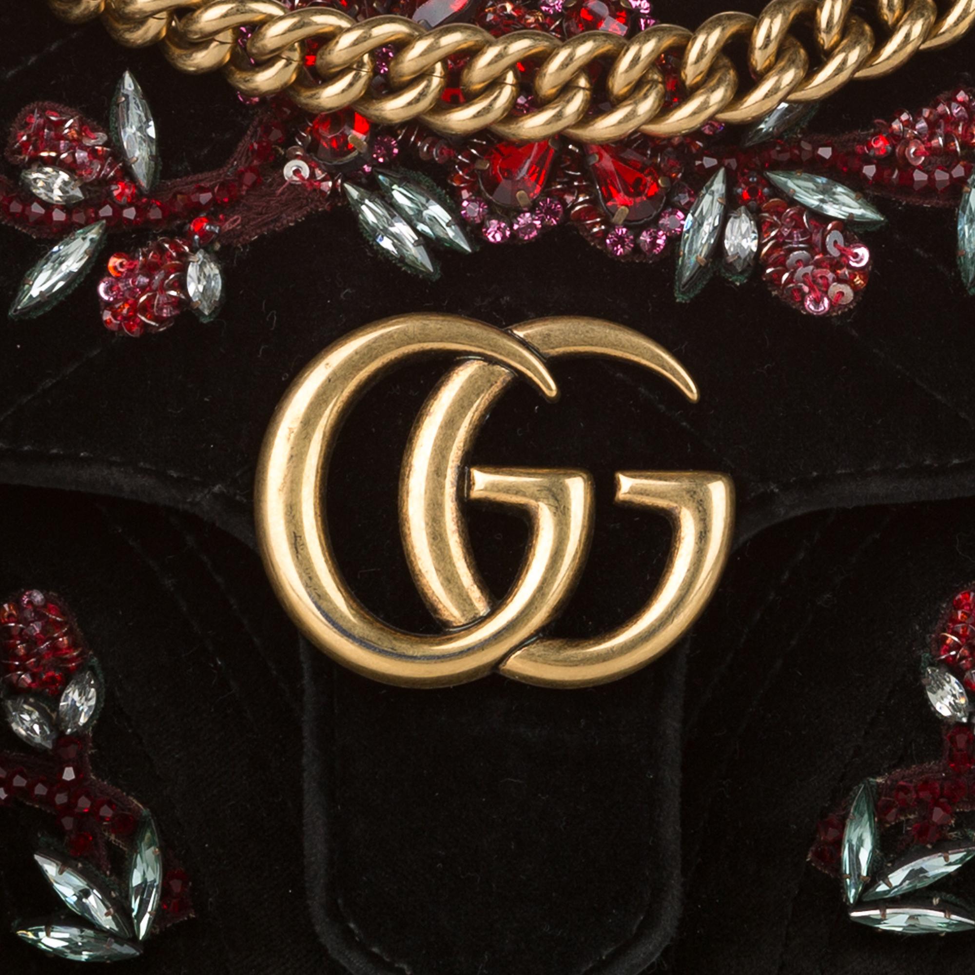 Gucci Mini Gucci Marmont Matelasse Velvet Crossbody Bag (SHG-32618)