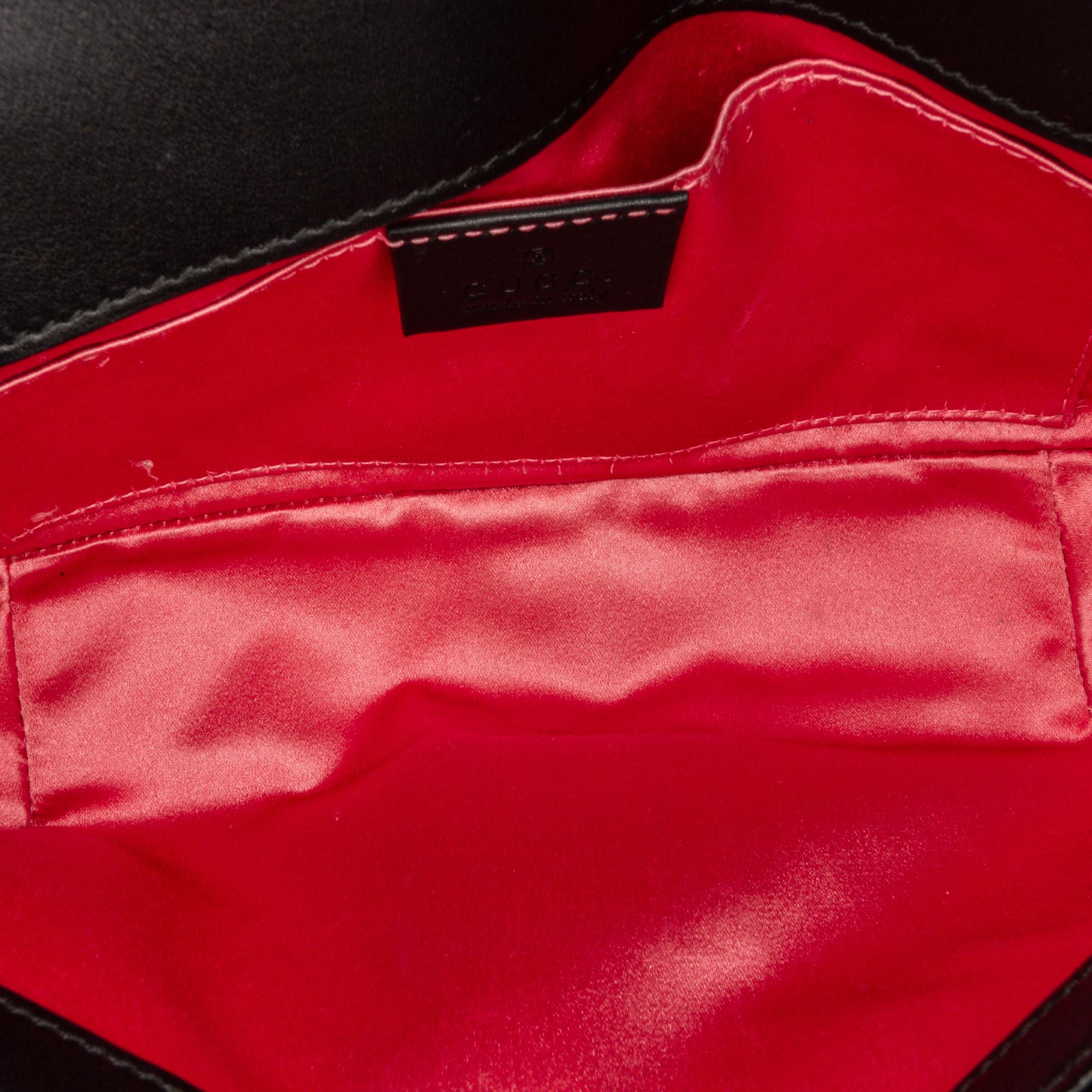 Gucci Mini Gucci Marmont Matelasse Velvet Crossbody Bag (SHG-32618)