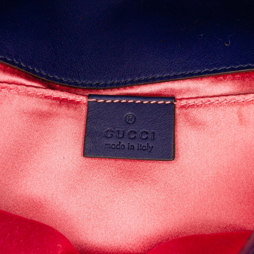 Gucci Mini GG Marmont Matelasse Velvet Crossbody (SHG-pu0QJn)
