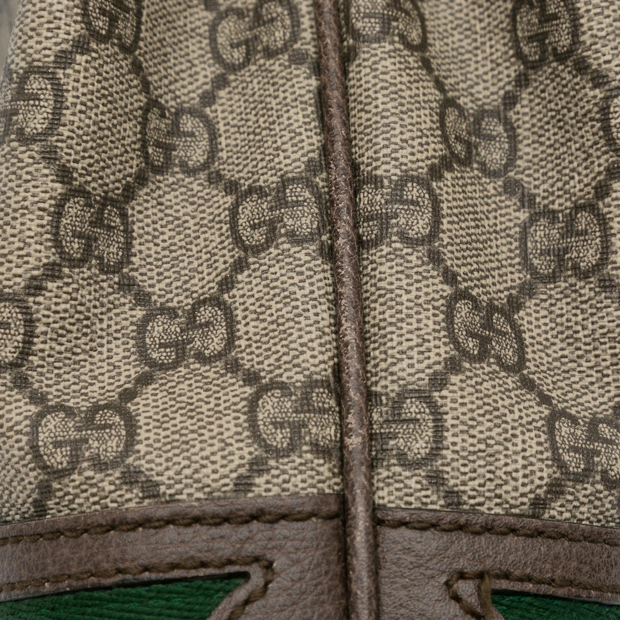 Gucci Mini GG Supreme Ophidia Bucket Bag (SHG-zGiwyY)