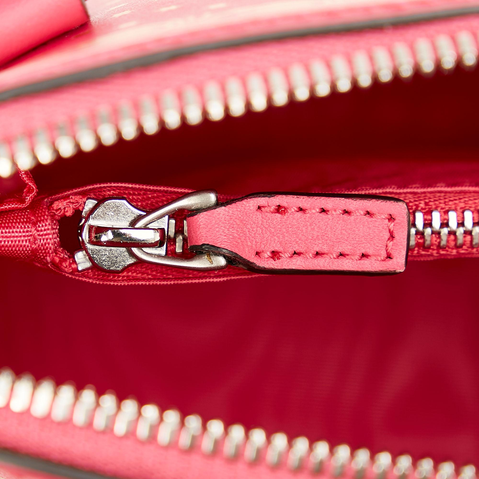 Gucci Mini Guccy Sega Crossbody Bag (SHG-8azz8W)