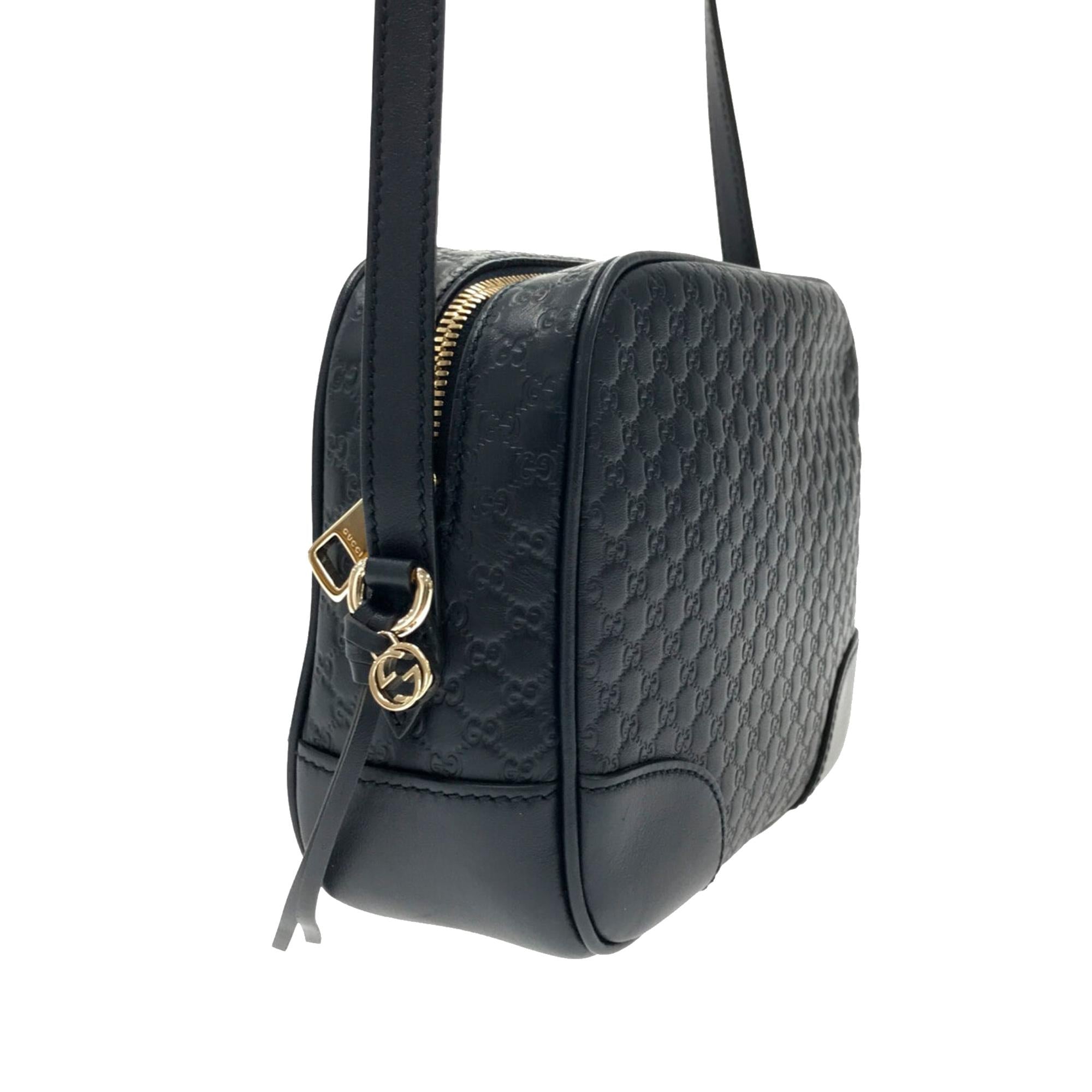 Gucci Mini Microguccissima Bree Crossbody (SHG-P4FNMI)