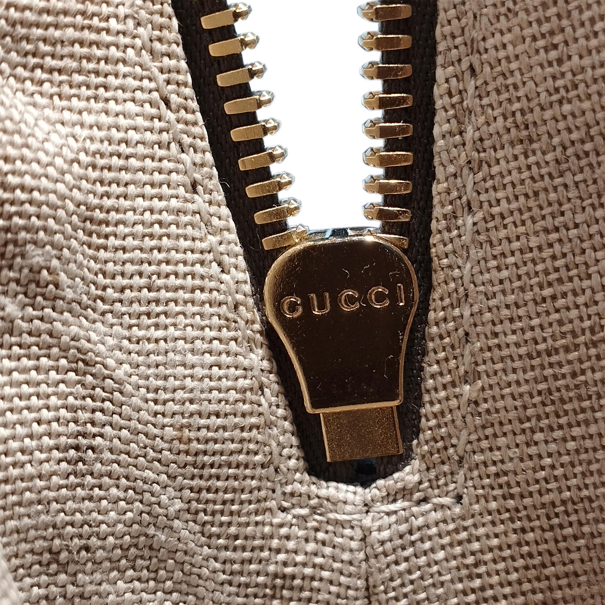Gucci Mini Microguccissima Dome Bag (SHG-TlWTcw)