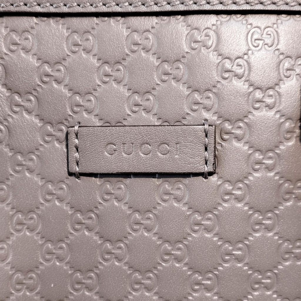 Gucci Mini Microguccissima Dome Bag (SHG-TlWTcw)