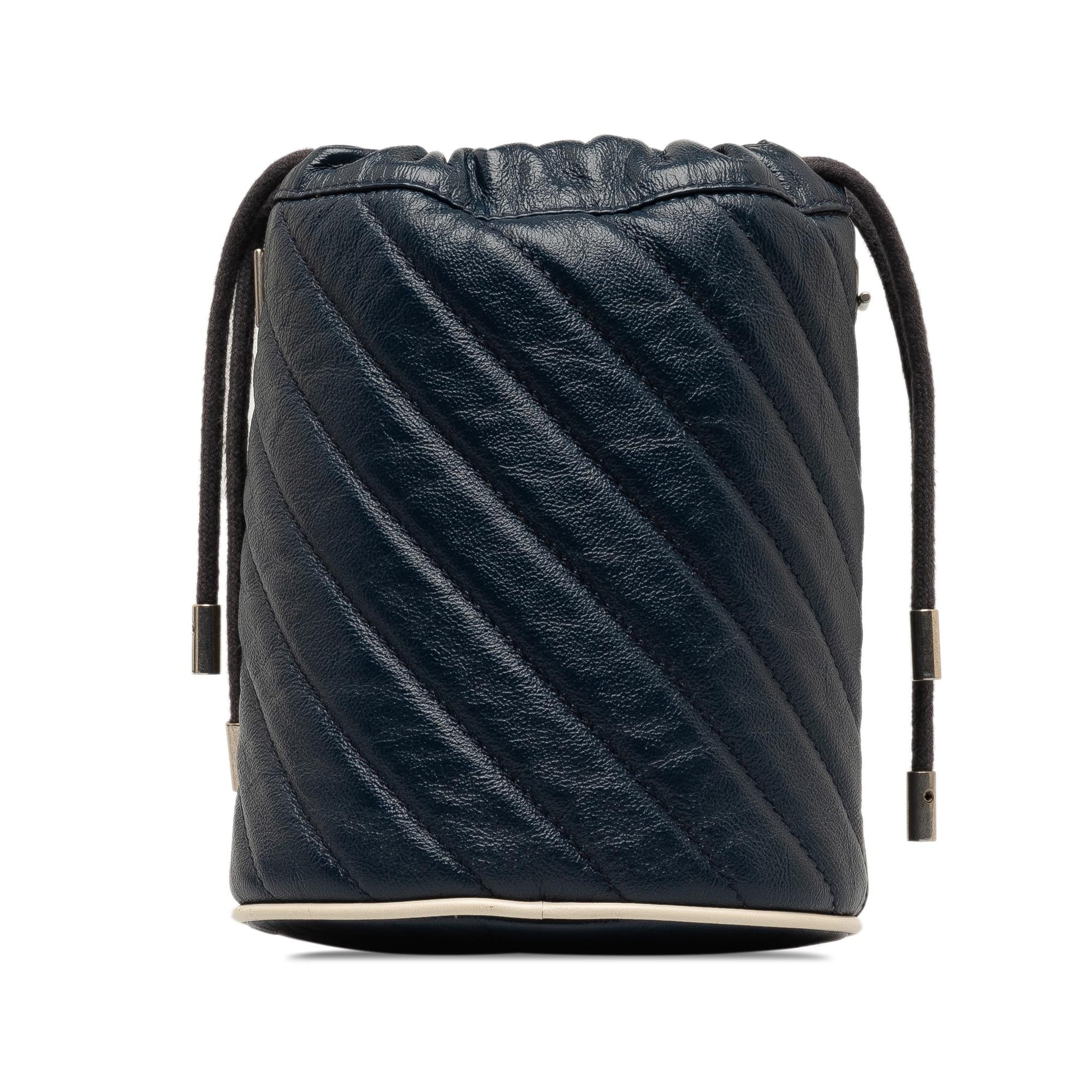 Gucci Mini Torchon GG Marmont Bucket Bag (SHG-qmVK2y)