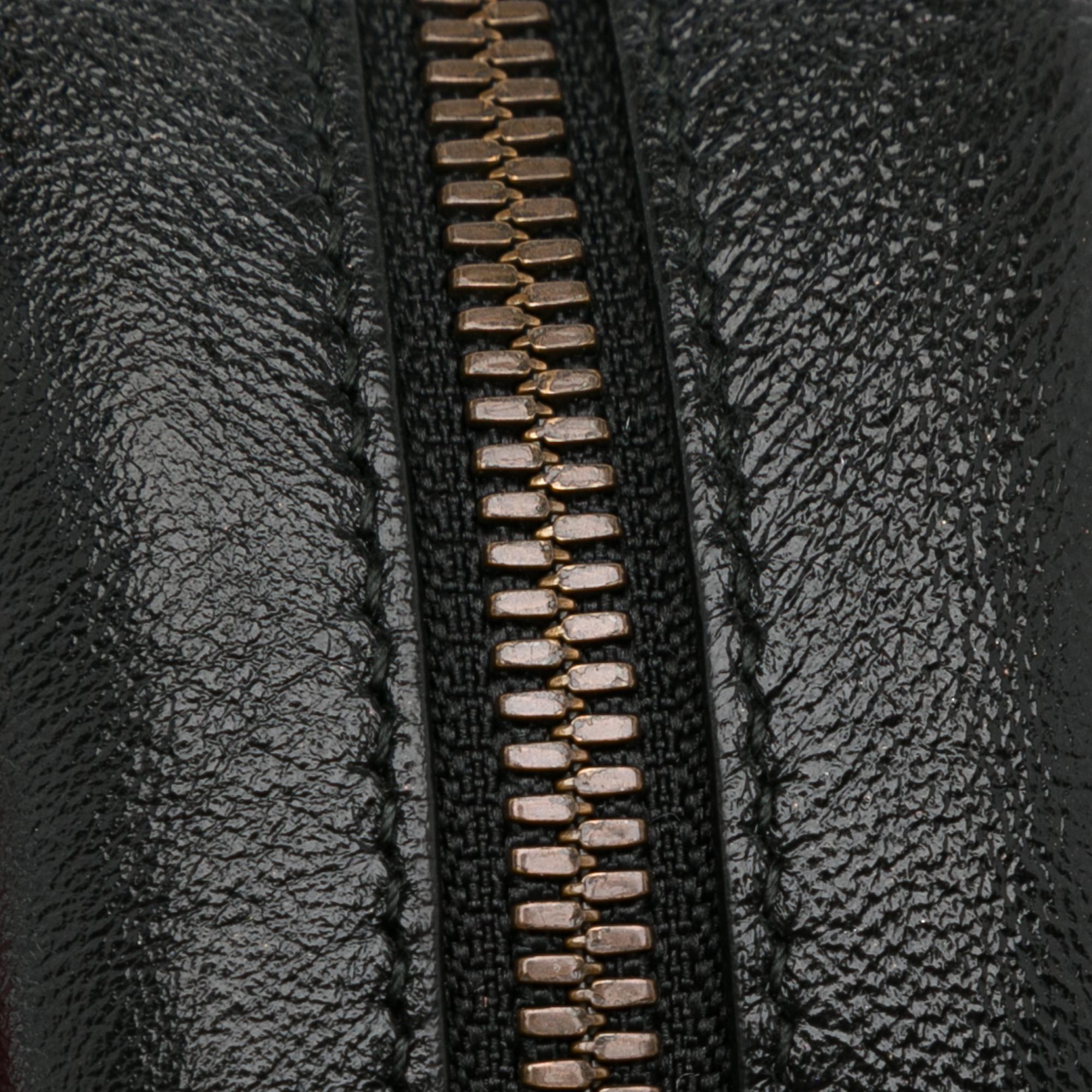 Gucci Mini Torchon GG Marmont Round Crossbody Bag (SHG-cxRkwZ)