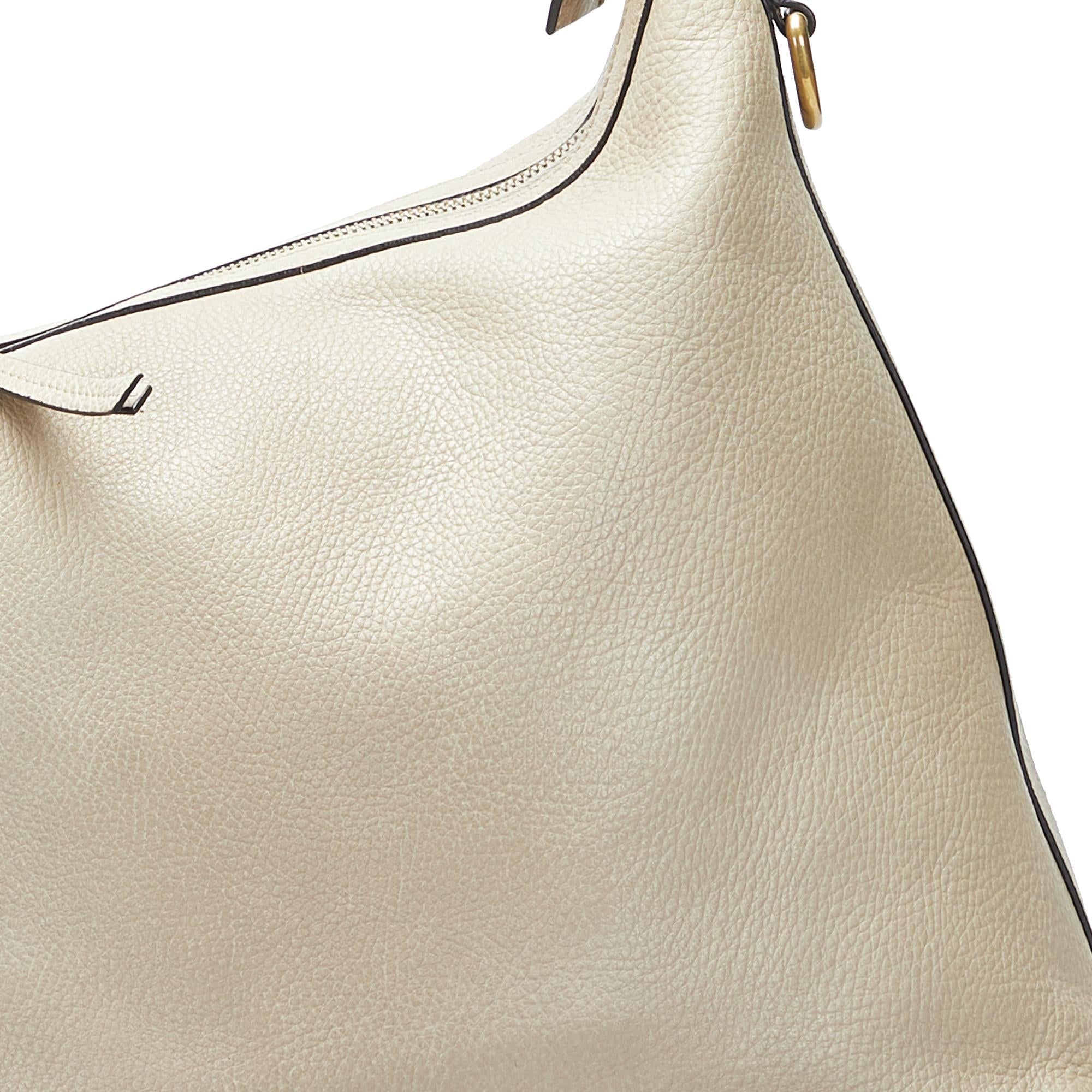 Gucci Miss GG Leather Satchel (SHG-UFJkBD)