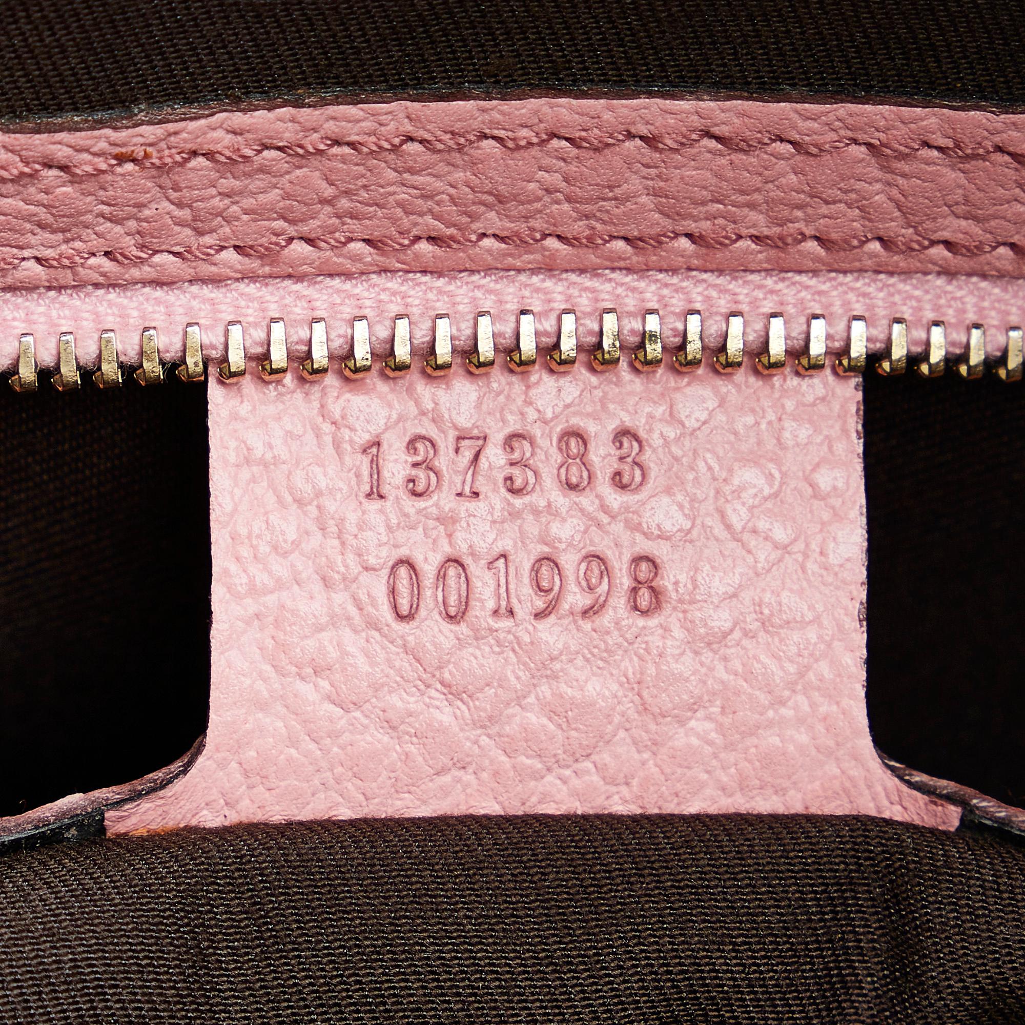 Gucci Nailhead Bamboo Handbag (SHG-InJ5MJ)