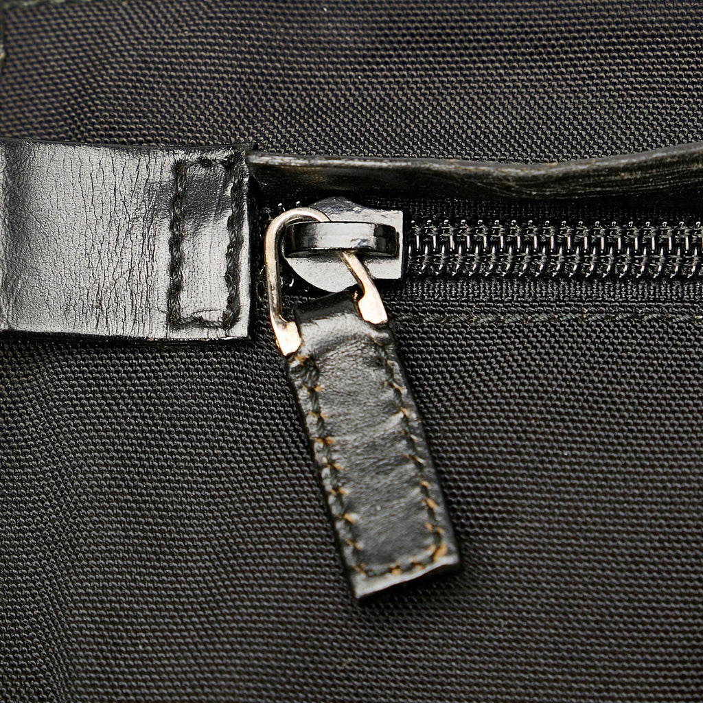 Gucci Nylon Crossbody Bag (SHG-31857)
