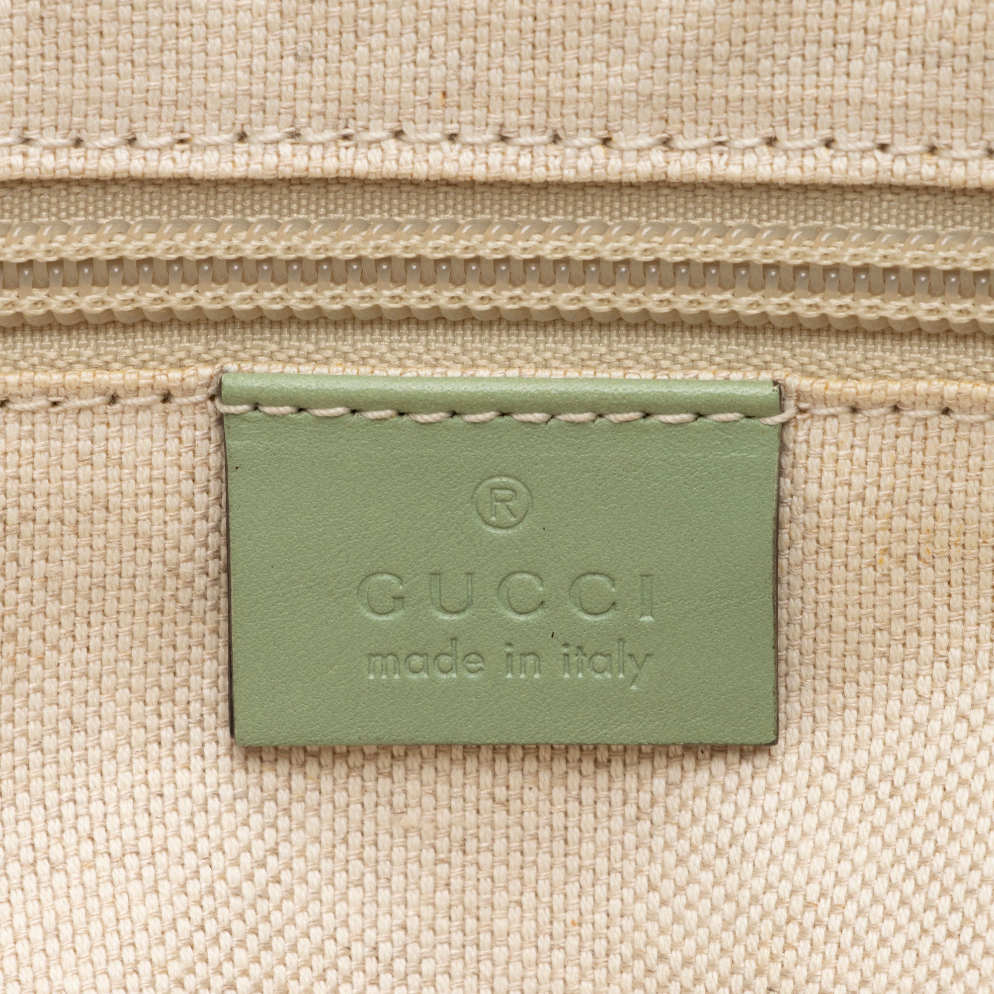 Gucci Nylon Flora Knight Small Tote (SHF-2ID1EO)