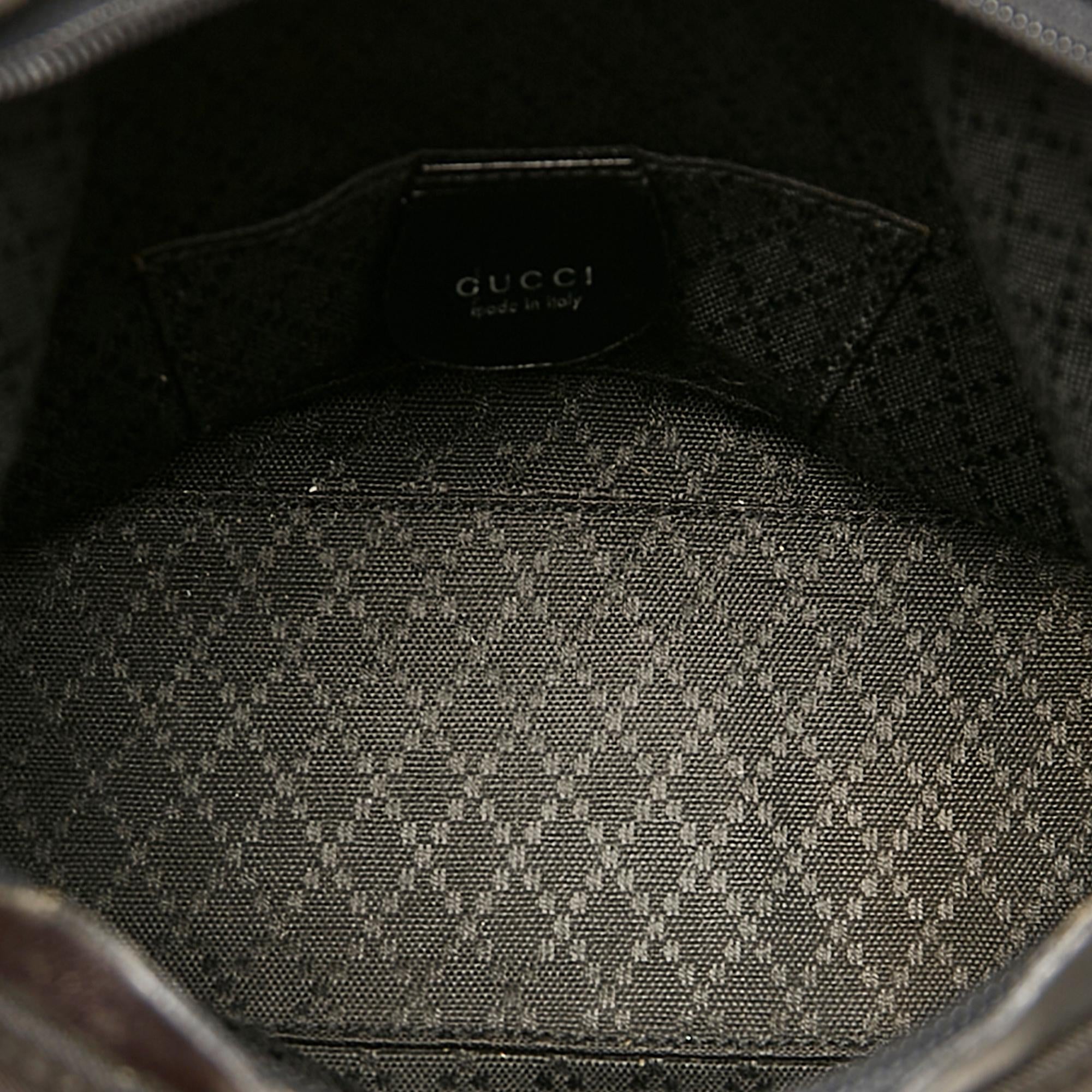 Gucci Nylon Handbag (SHG-31916)