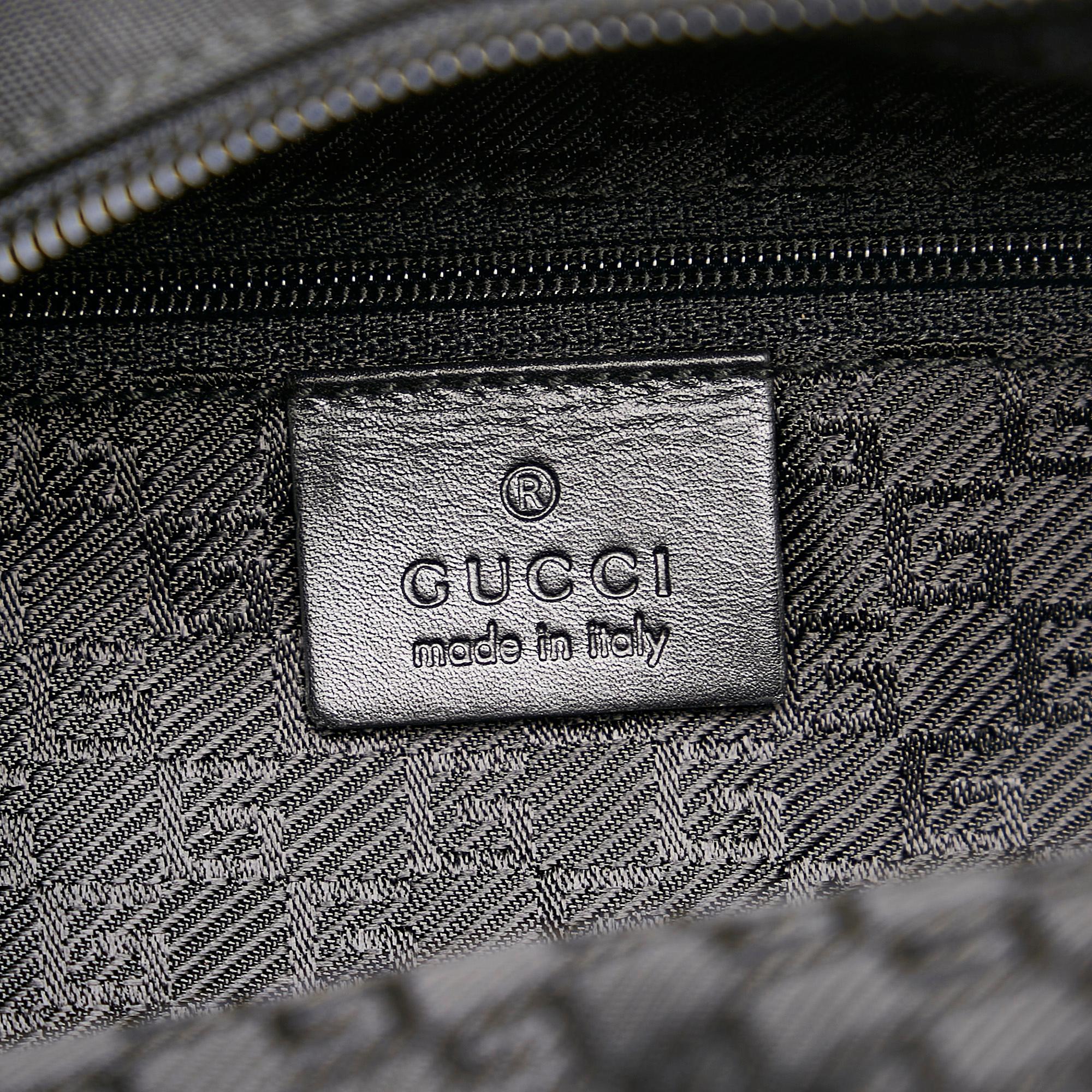 Gucci Nylon Hobo Bag (SHG-29896)