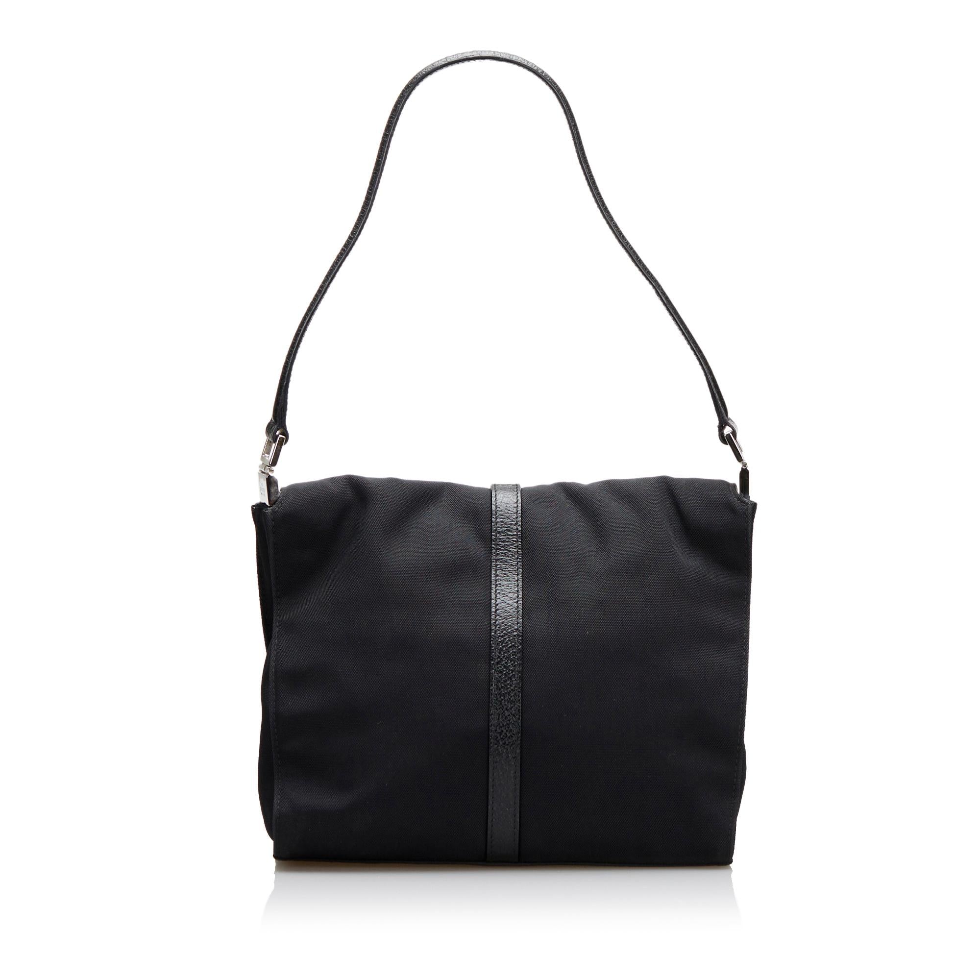 Gucci Nylon Jackie Shoulder Bag (SHG-c1Jvvt)
