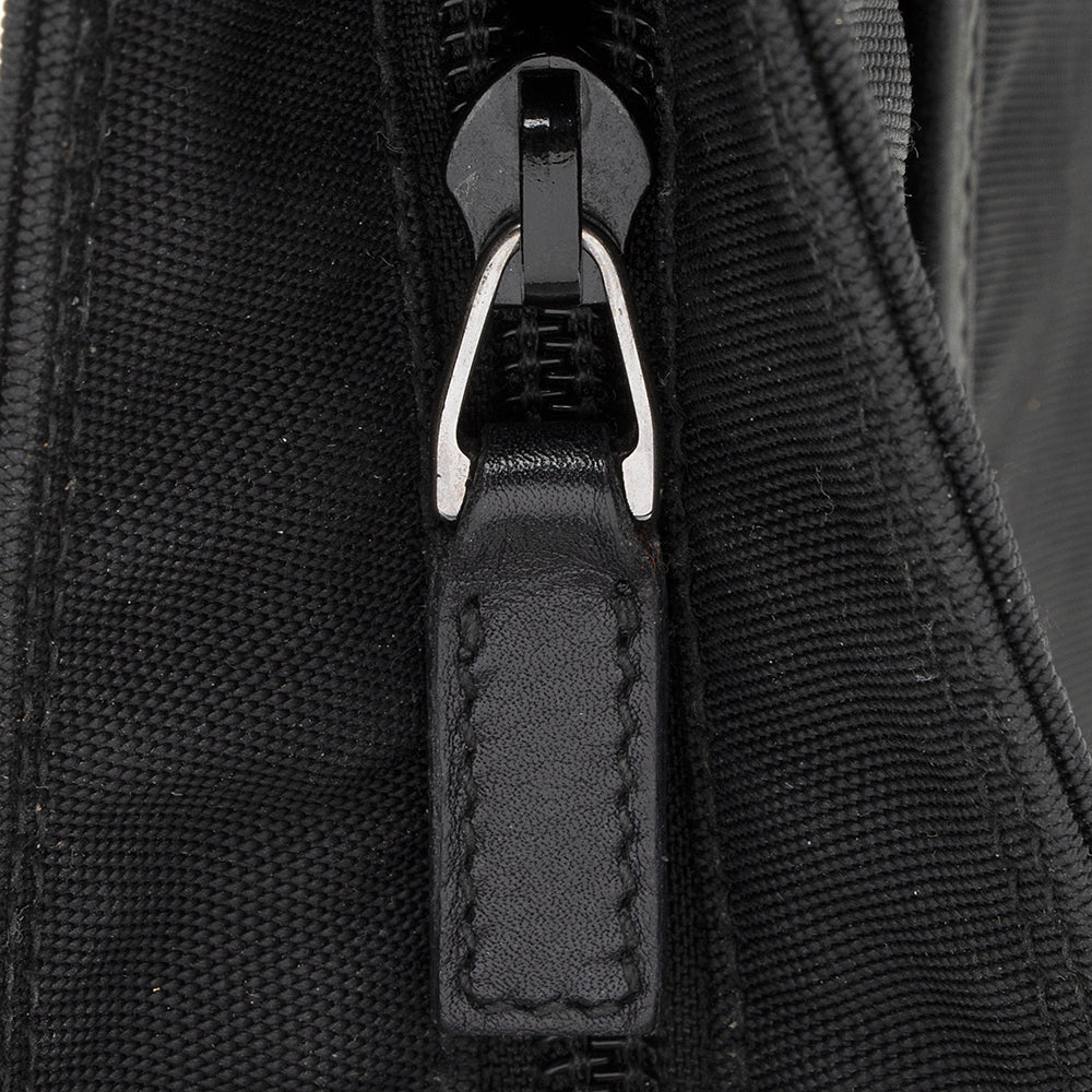Gucci Nylon Messenger Bag (SHF-19463)