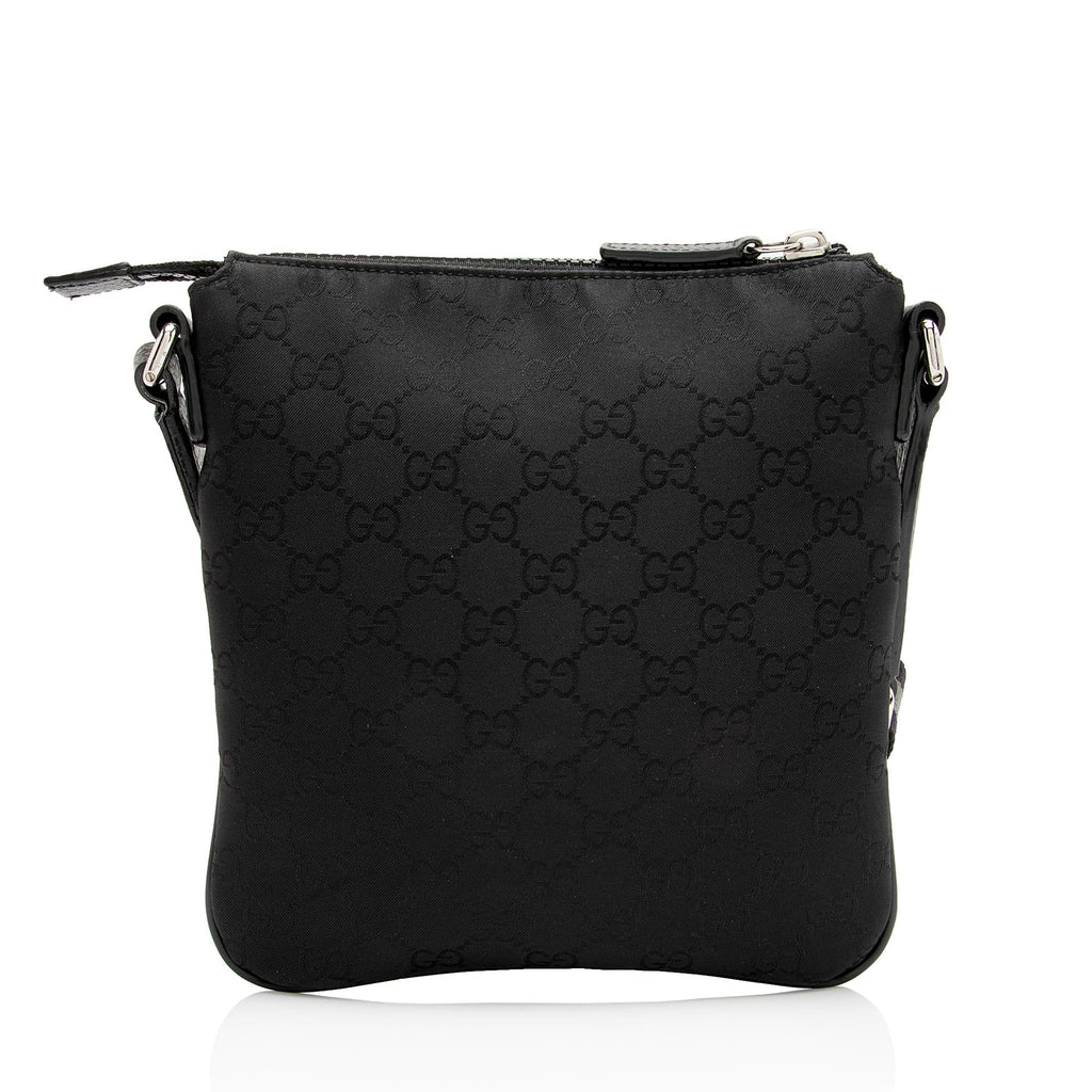Gucci Nylon Monogram Small Flat Messenger Bag (SHF-uRak7p)