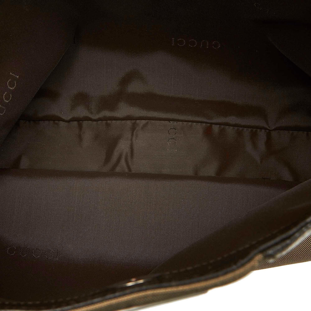 Gucci Nylon Shoulder Bag (SHG-18391)