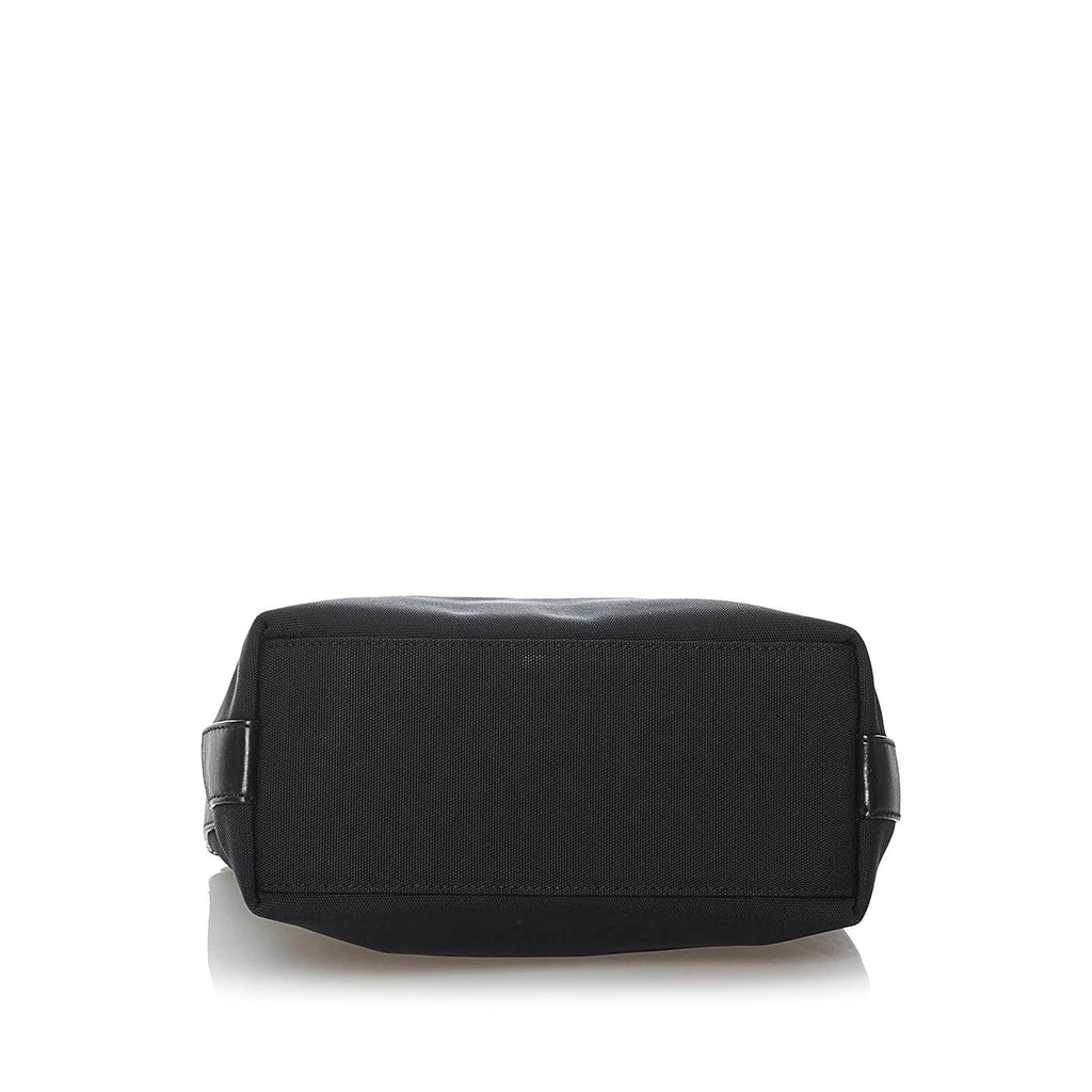 Gucci Nylon Shoulder Bag (SHG-29817)