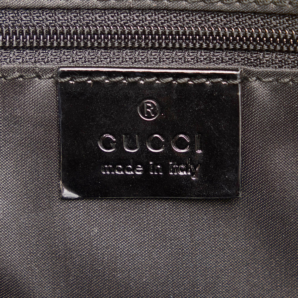 Gucci Nylon Shoulder Bag (SHG-34154)