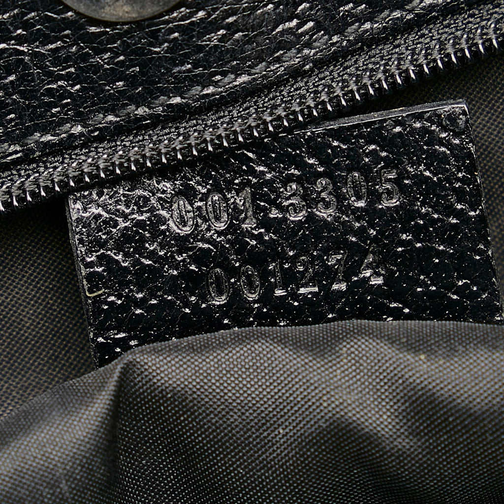 Gucci Nylon Shoulder Bag (SHG-34777)