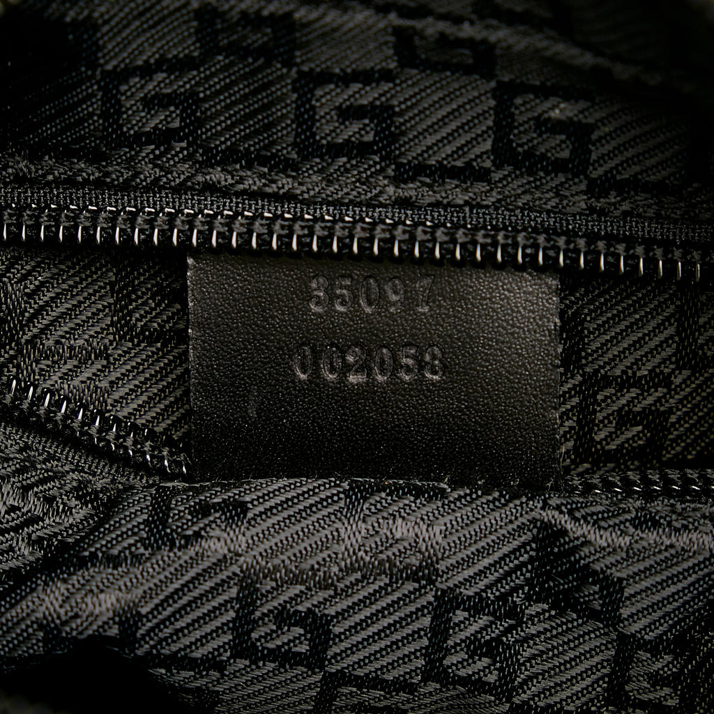 Gucci Nylon Shoulder Bag (SHG-36502)