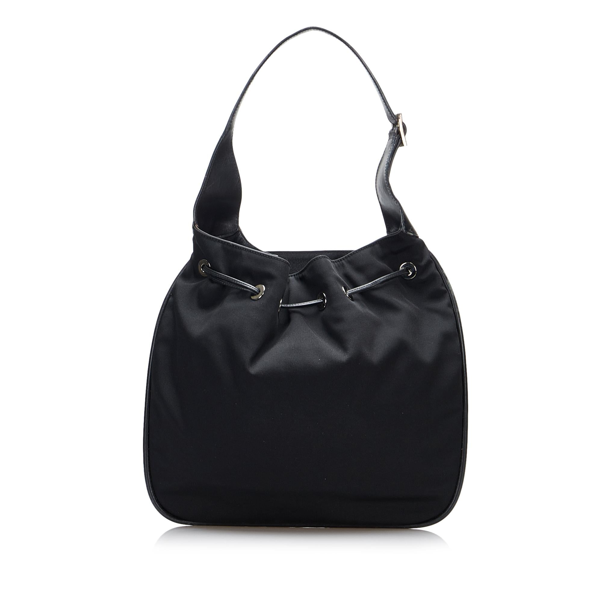 Gucci Nylon Shoulder Bag (SHG-7s9sJB)