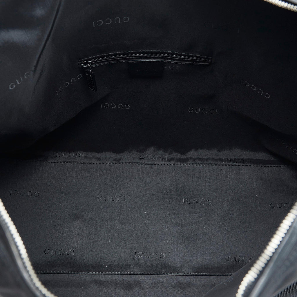 Gucci Nylon Shoulder Bag (SHG-yZTMlV)