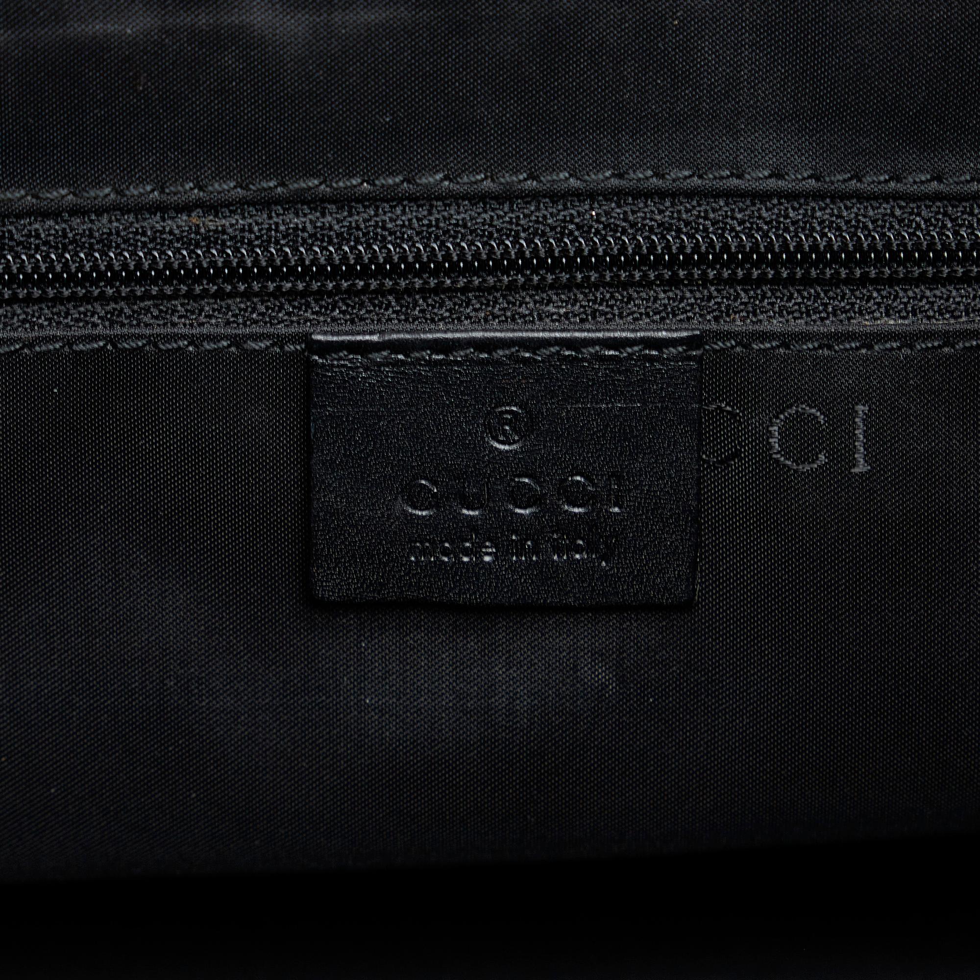 Gucci Nylon Shoulder Bag (SHG-yZTMlV)