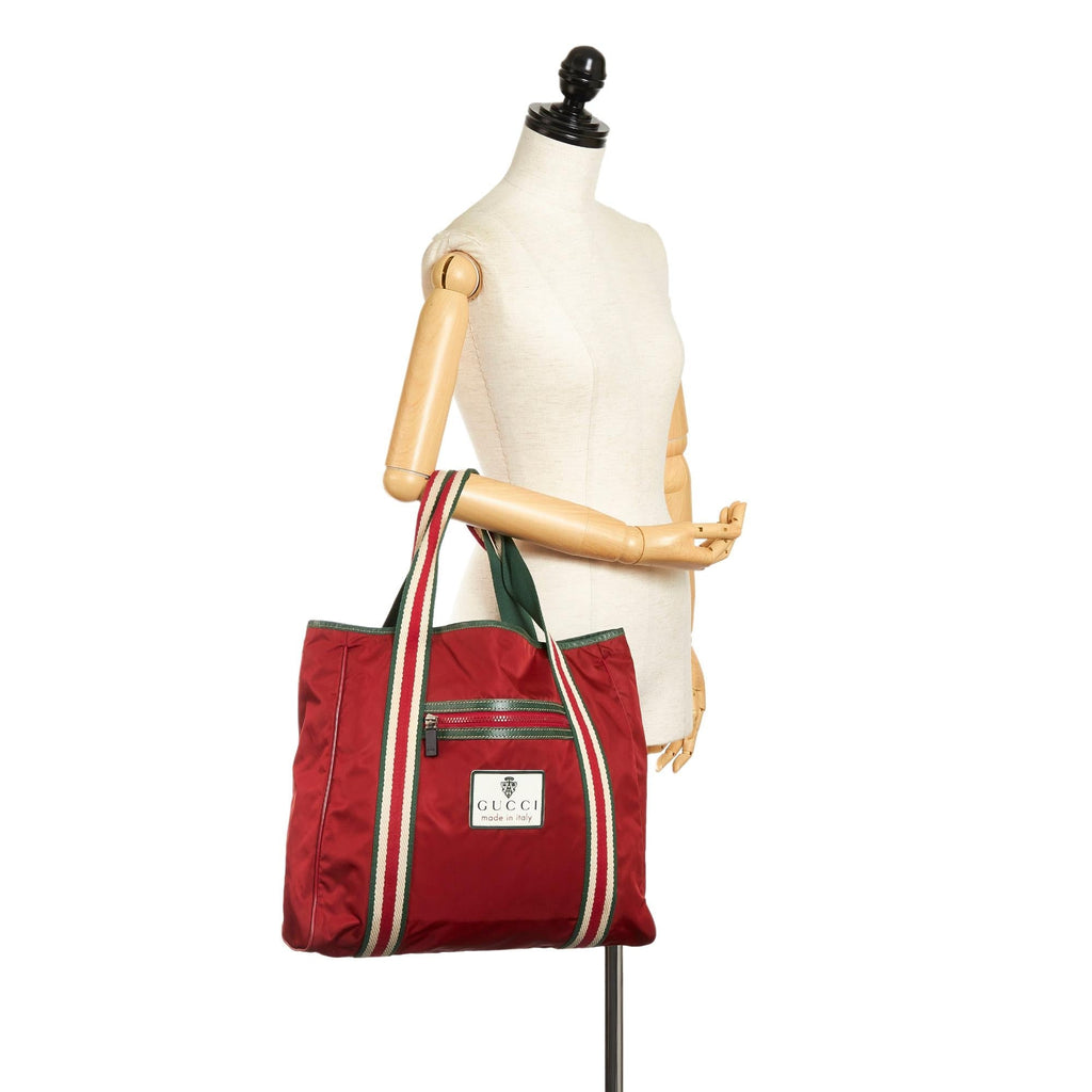 Gucci Nylon Tote Bag (SHG-33605)