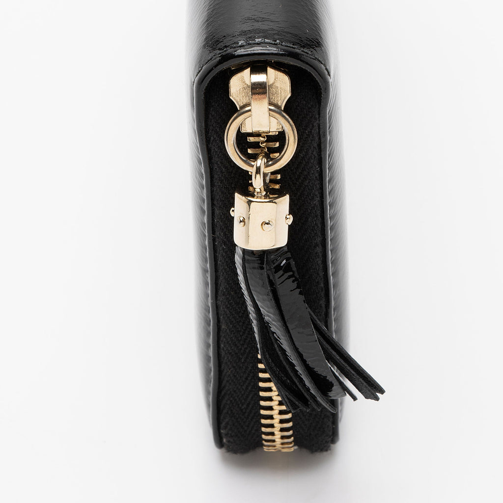 Gucci Patent Leather Soho Zip Around Wallet (SHF-OZVoQd)