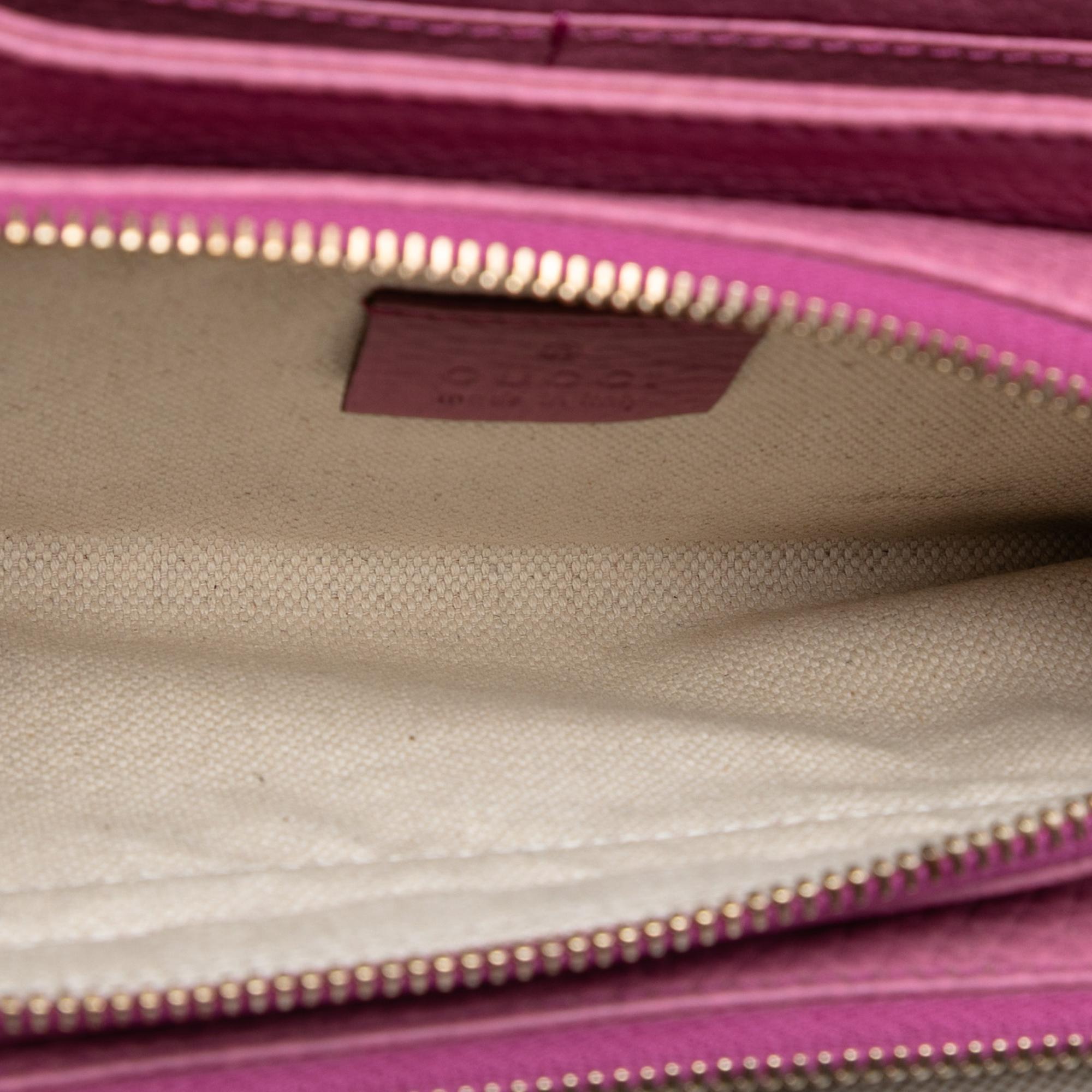 Gucci Pebbled Calfskin Piston Broadway EvLBing Bag