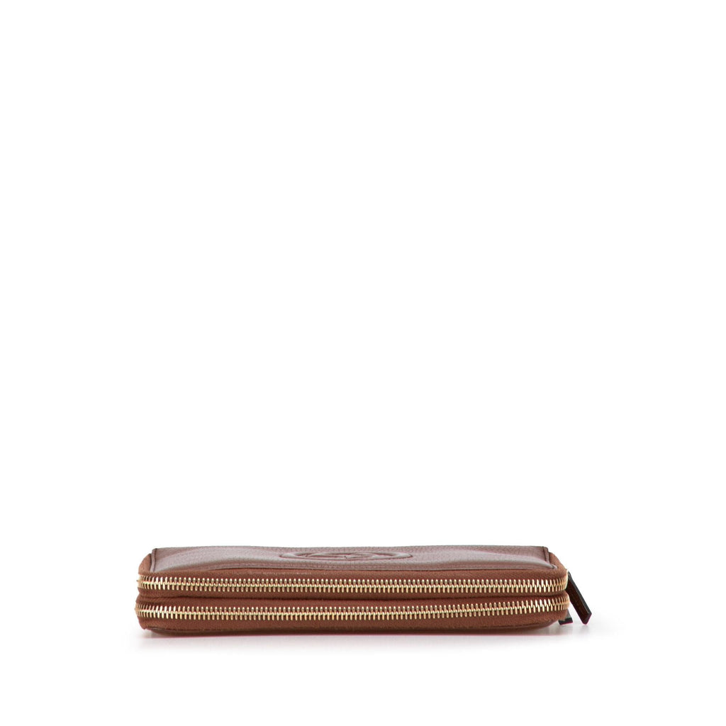 Gucci Pebbled Calfskin Soho Travel Document Case