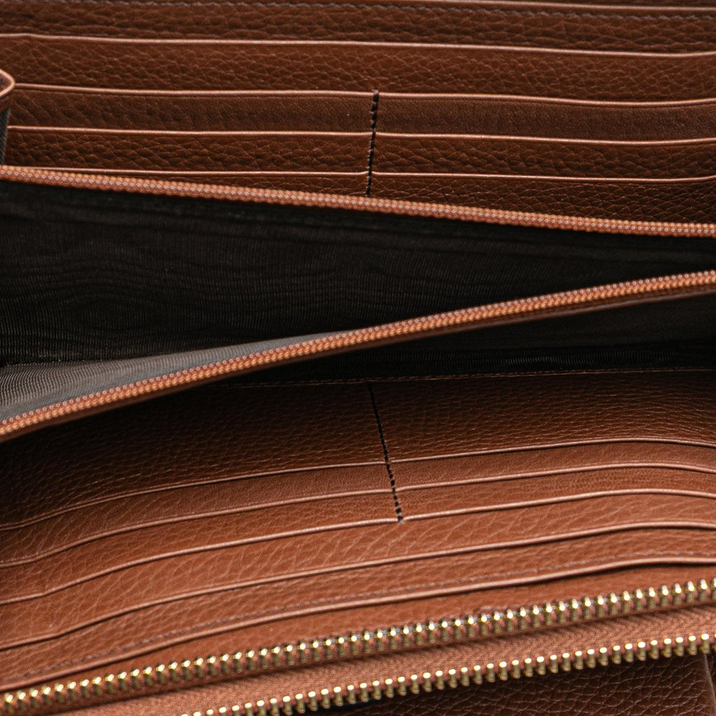Gucci Pebbled Calfskin Soho Travel Document Case