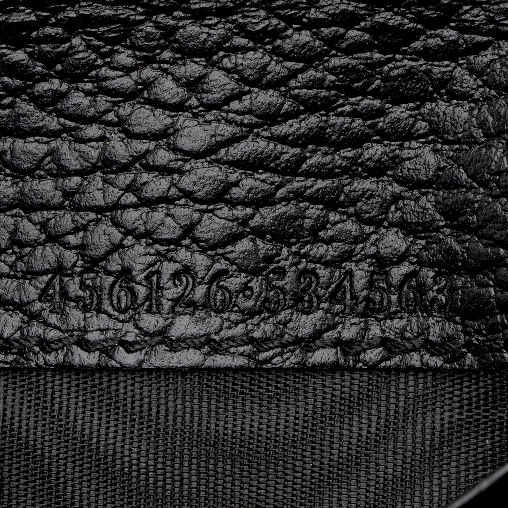 Gucci Pebbled Leather GG Marmont Card Case Wallet (SHF-dXo42g)