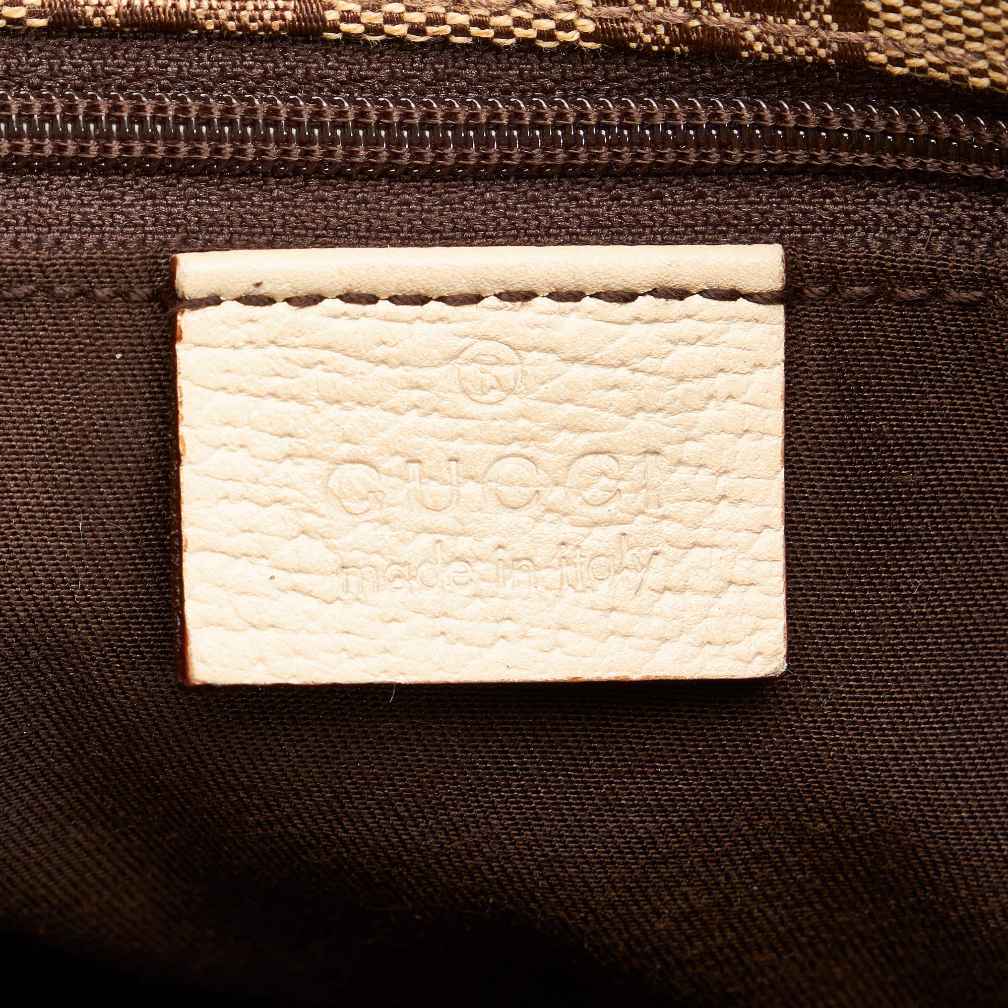 Gucci Pelham Leather Shoulder Bag (SHG-36144)