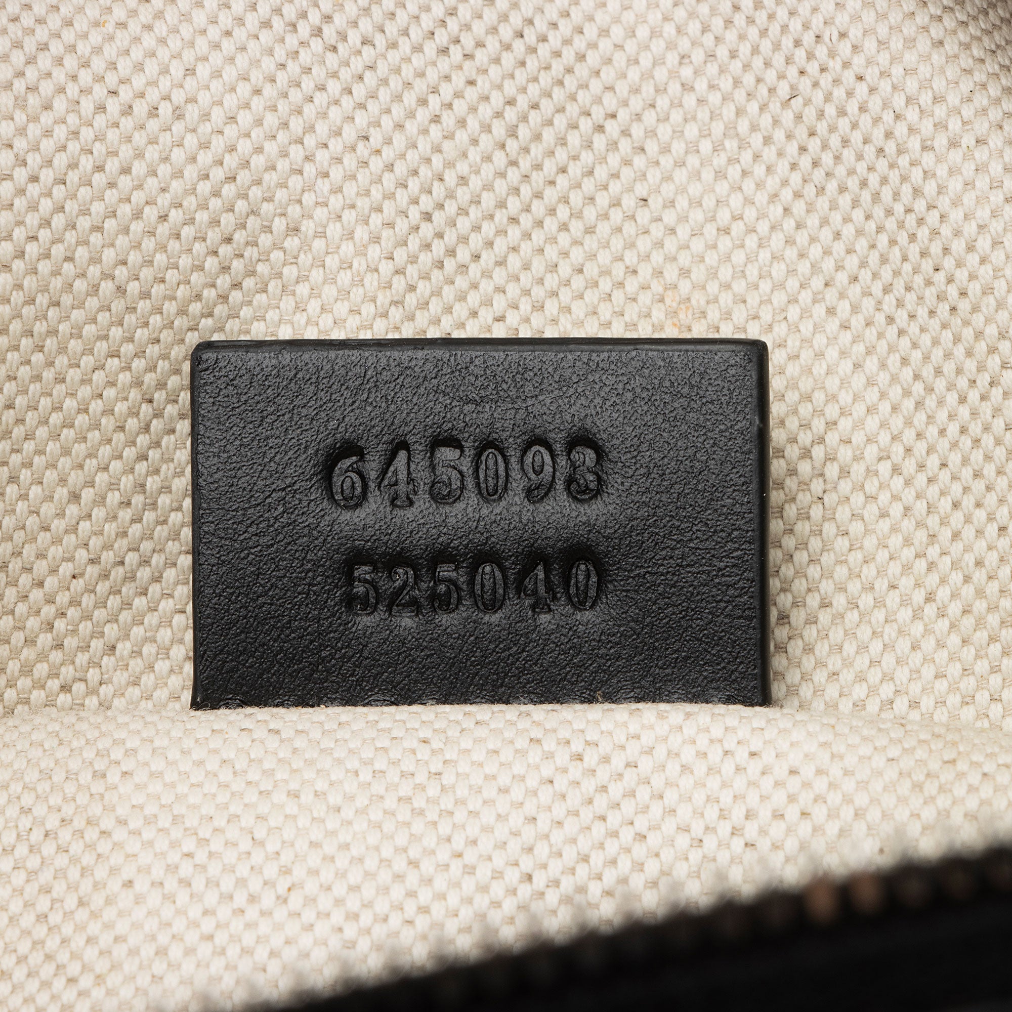 Gucci Perforated Embossed Leather GG Pocket Belt Bag (SHF-TJNqCI)