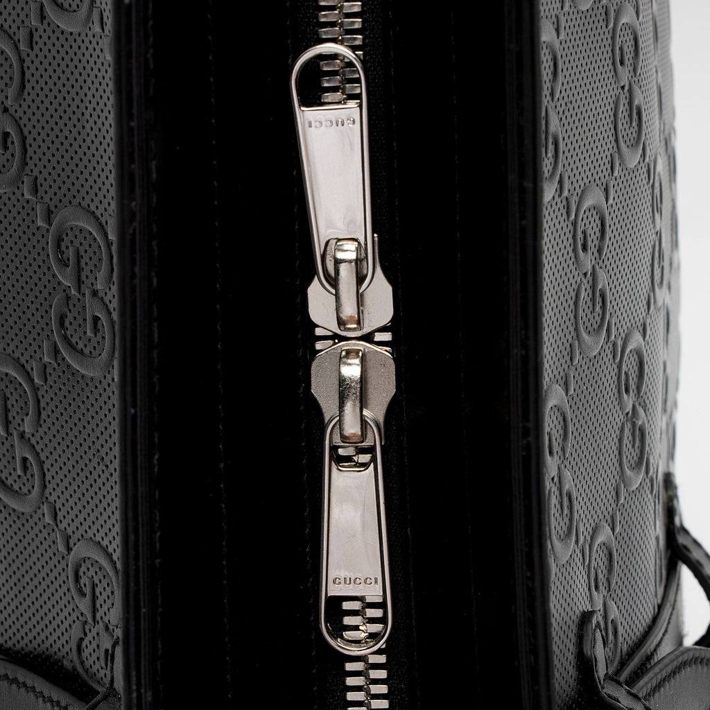 Gucci Perforated GG Embossed Zip Tote (SHF-Rjdpkd)