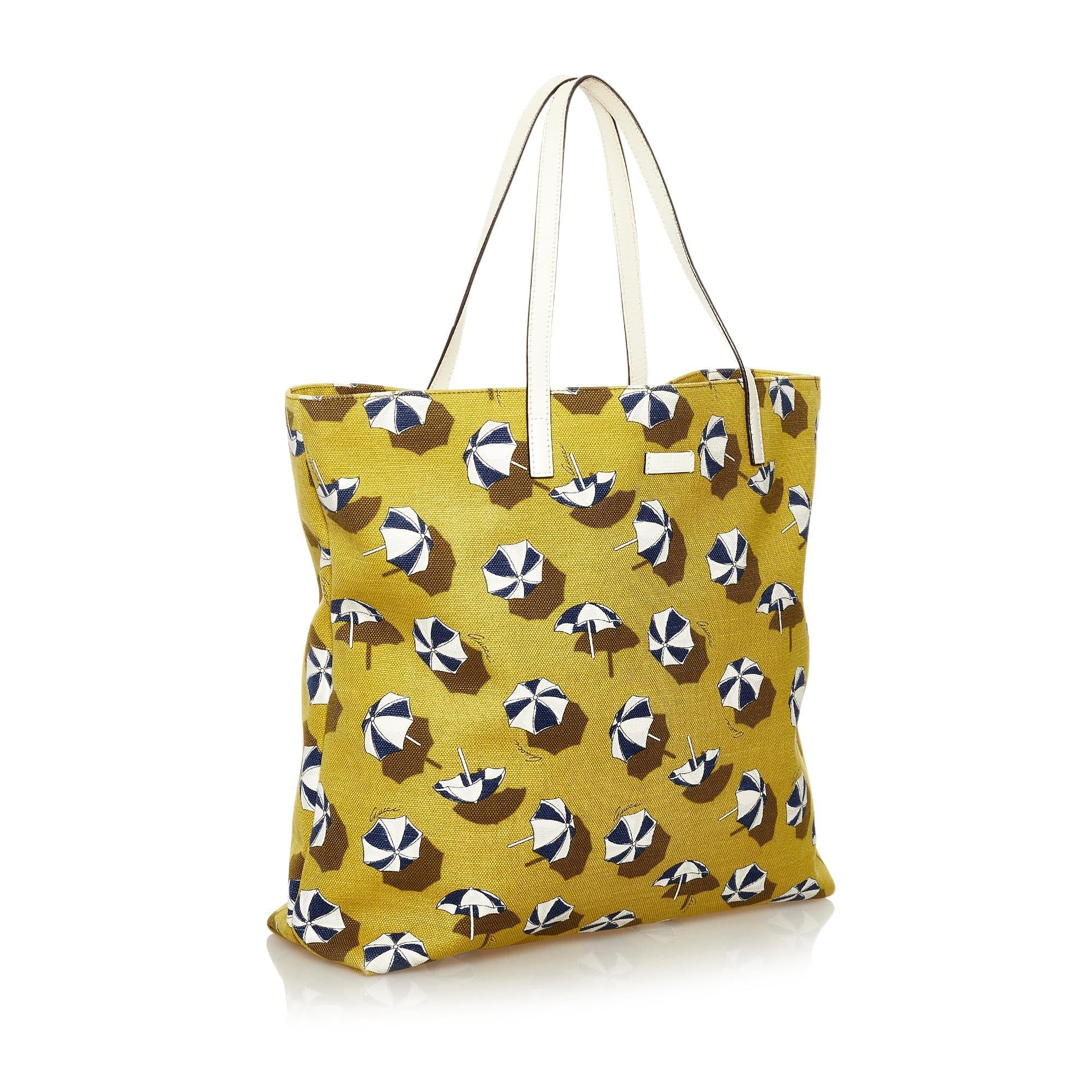 Gucci Printed Canvas Tote Bag (SHG-34840)