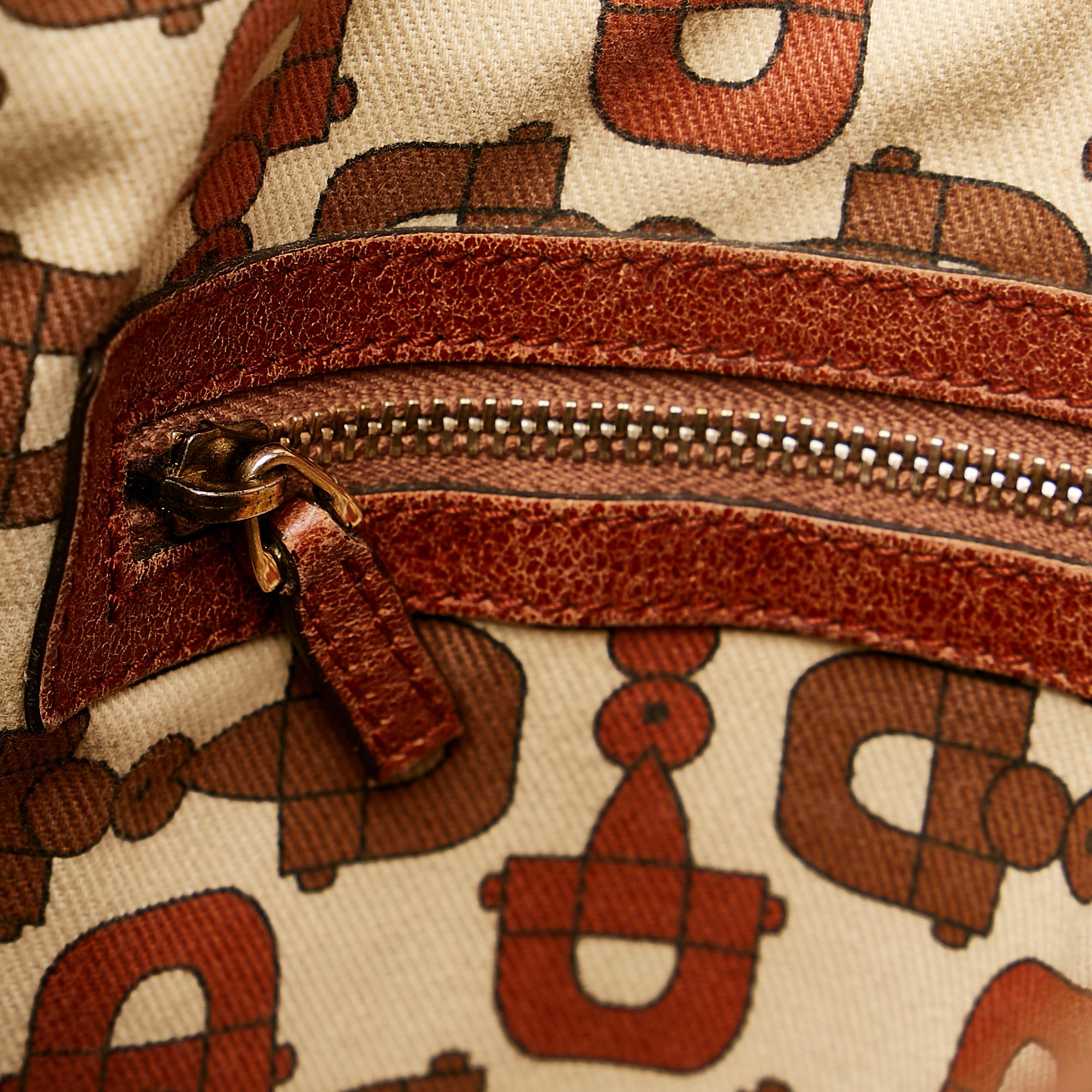 Gucci Signoria Leather Shoulder Bag (SHG-34549)