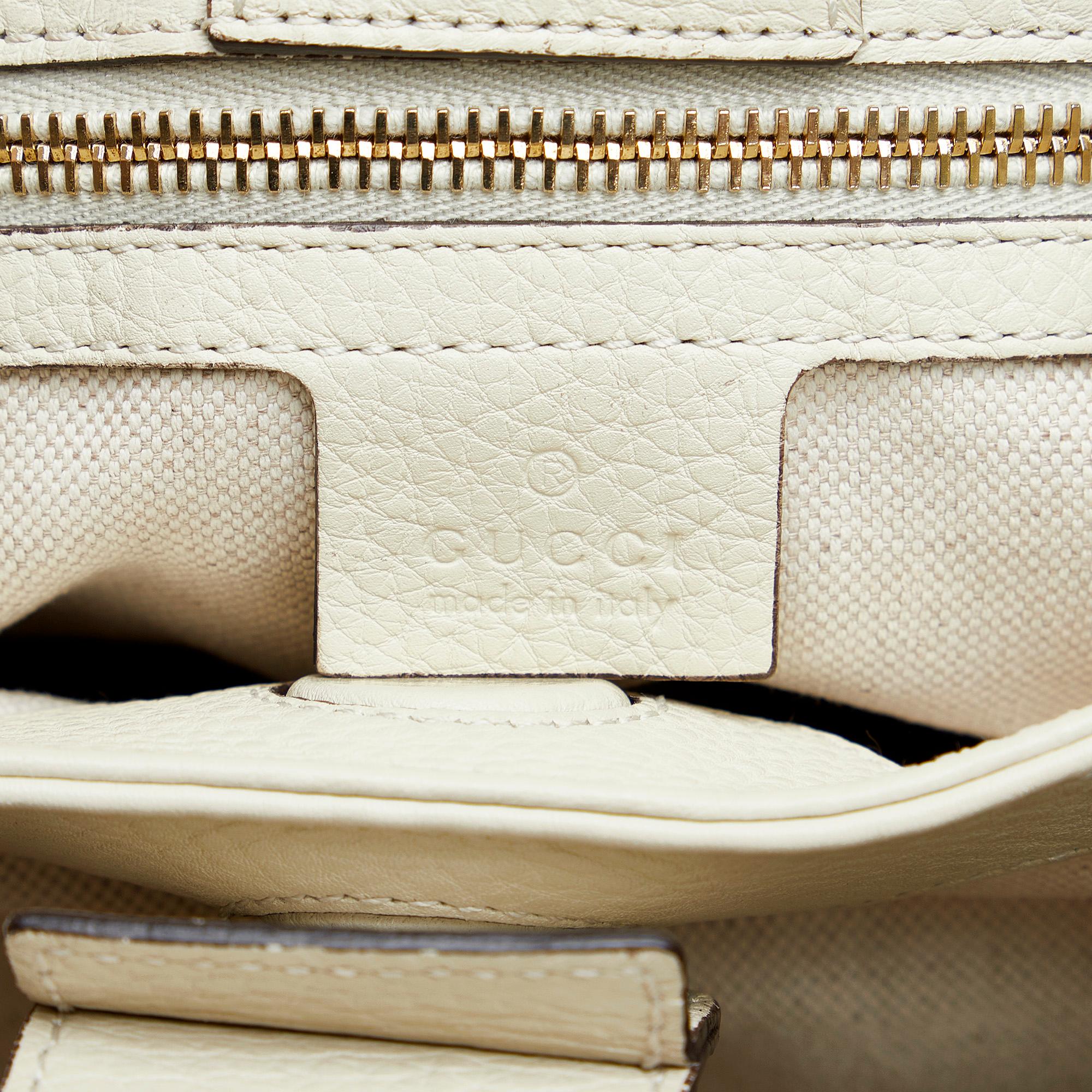 Gucci Small Bamboo Shopper (SHG-fzf4hC)