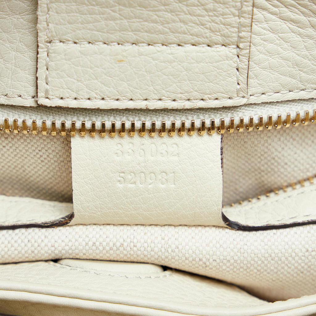 Gucci Small Bamboo Shopper (SHG-fzf4hC)
