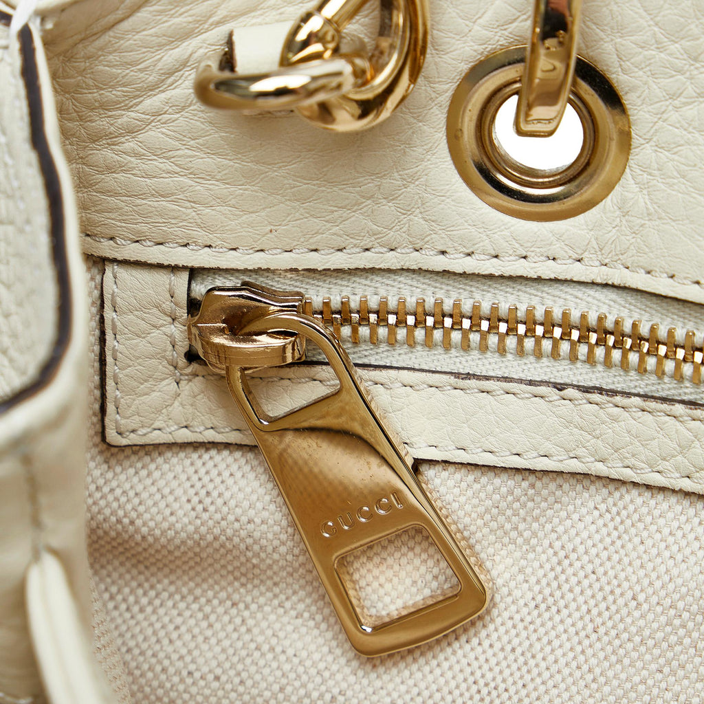Gucci Small Bamboo Shopper (SHG-fzf4hC)