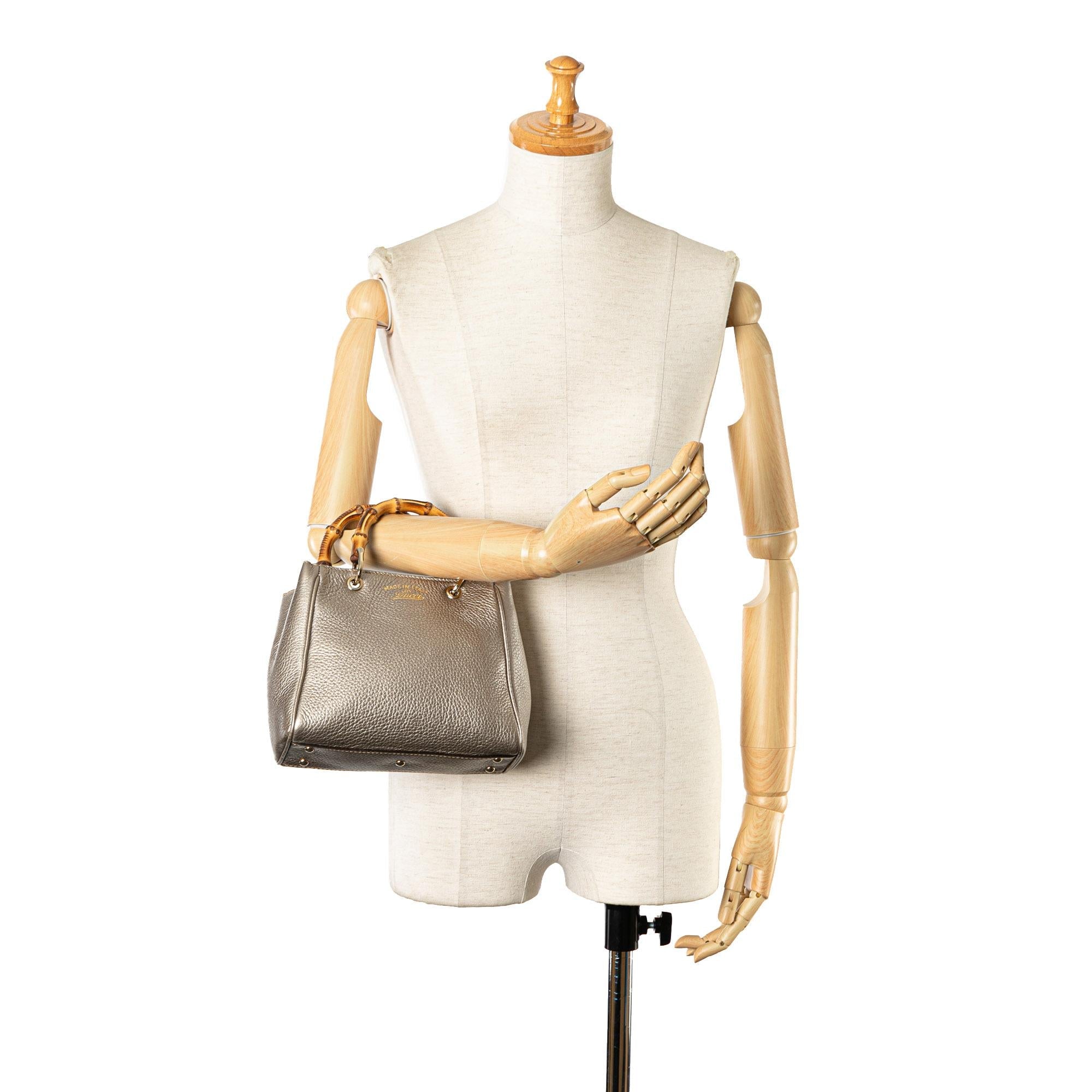 Gucci Small Bamboo Shopper (SHG-mkzbAU)