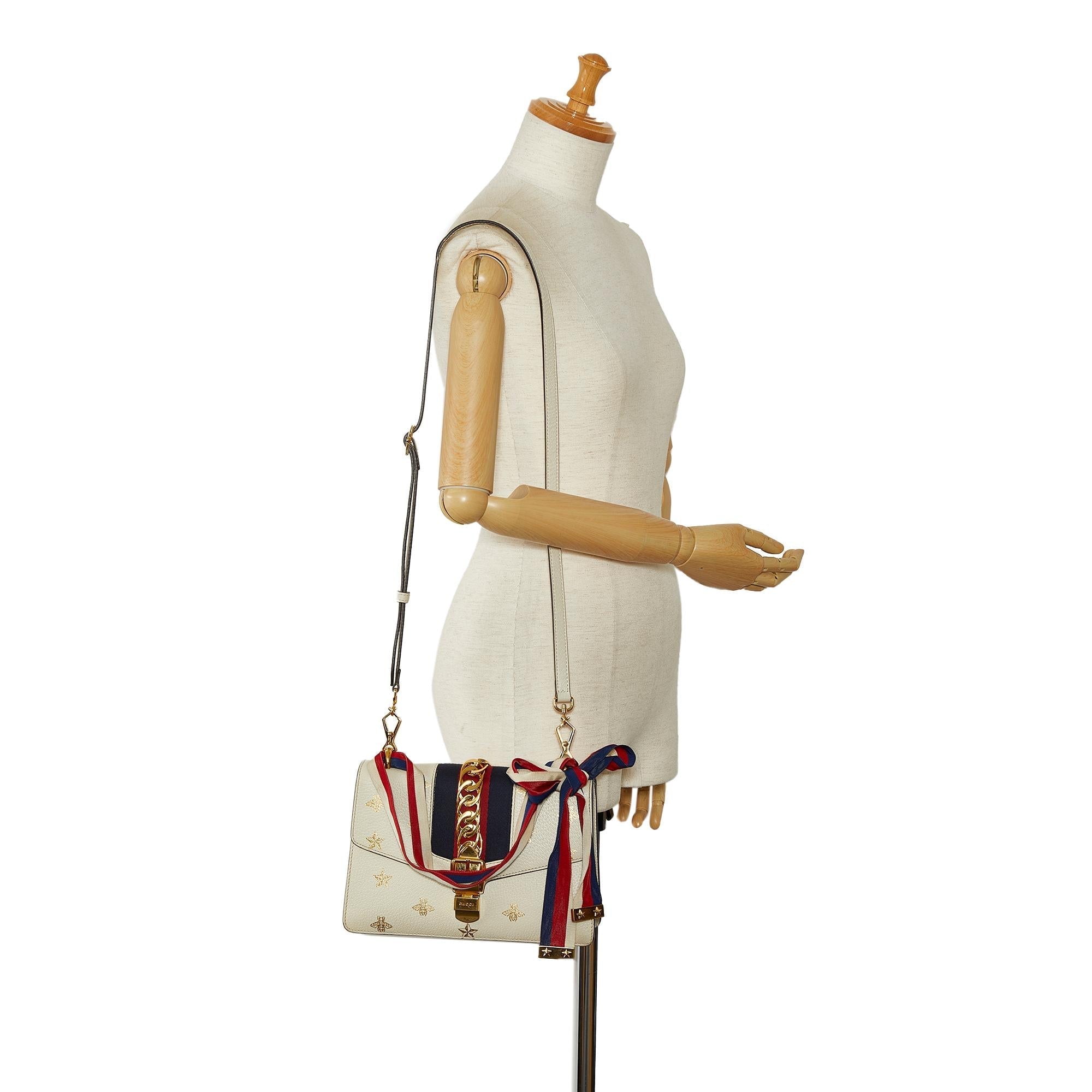 Gucci Small Bee Star Sylvie Crossbody (SHG-WlqOsn)