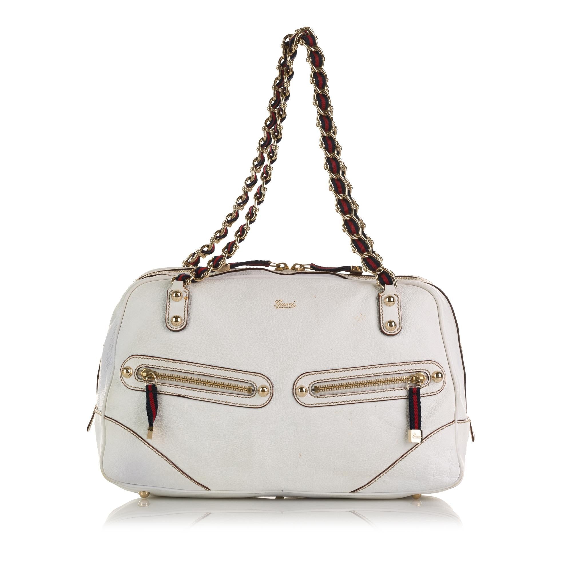 Gucci Small Capri Shoulder Bag (SHG-e3FxIu)