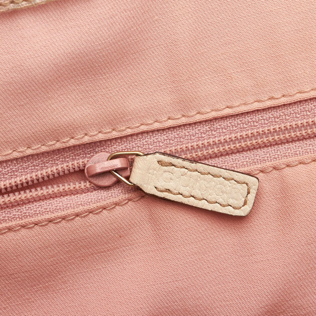 Gucci Small D-Ring Leather Tote Bag (SHG-32490)