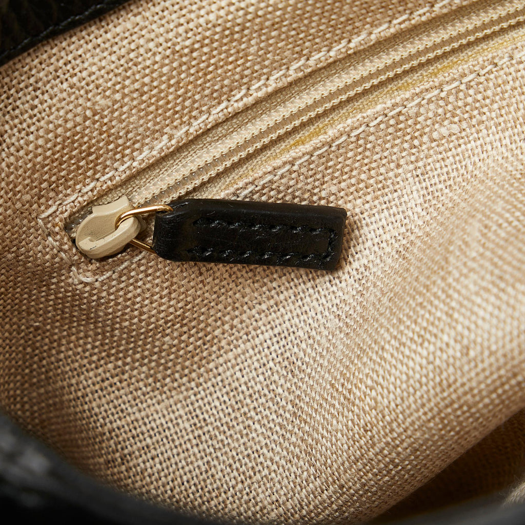 Gucci Small Dollar Calf Interlocking G Satchel (SHG-Wq7x11)