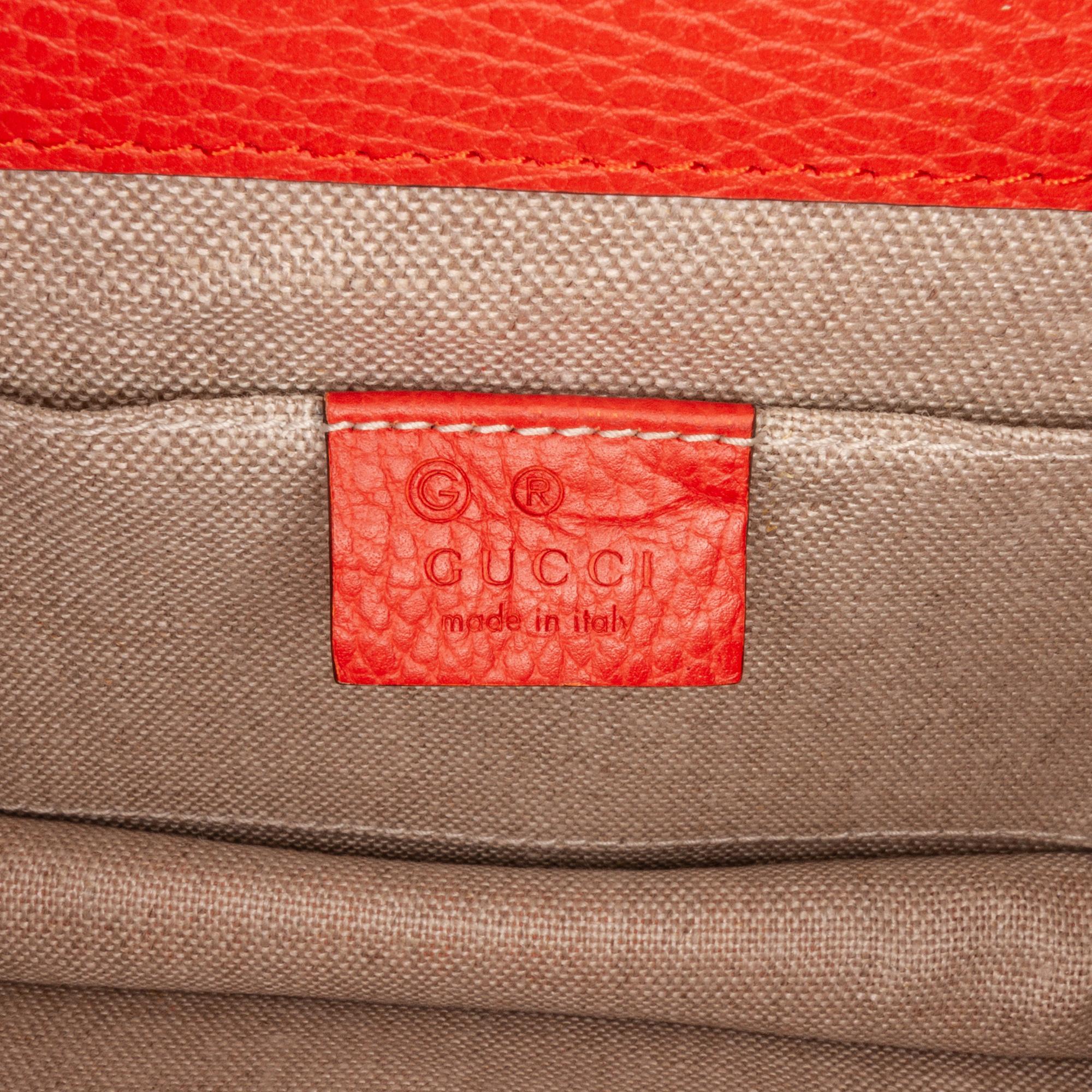 Gucci Small Dollar Interlocking G Crossbody (SHG-rkCp1u)