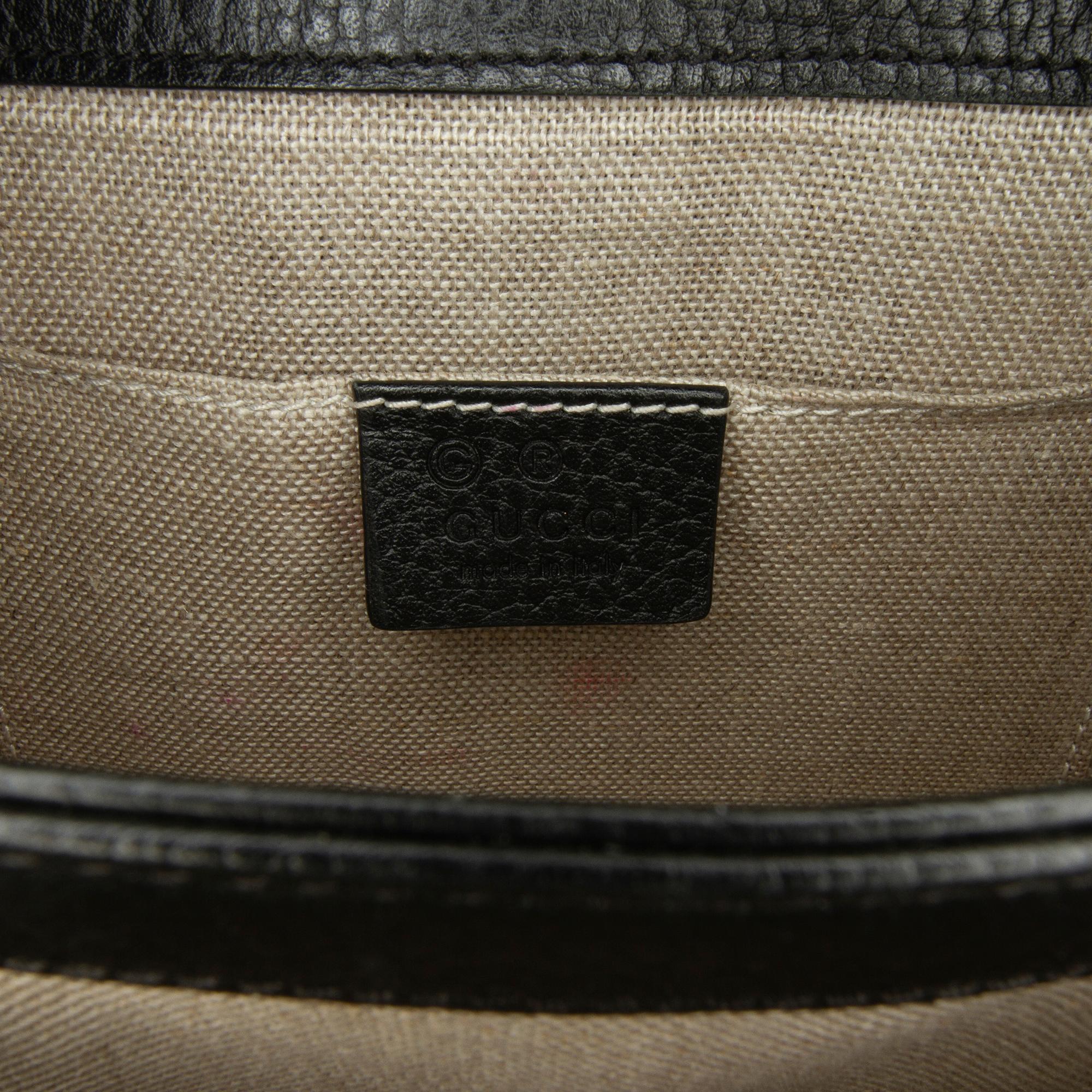 Gucci Small Dollar Interlocking G Crossbody (SHG-OTArpR)