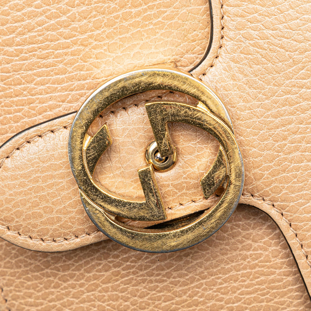 Gucci Small Dollar Interlocking G Crossbody (SHG-kVZmIY)
