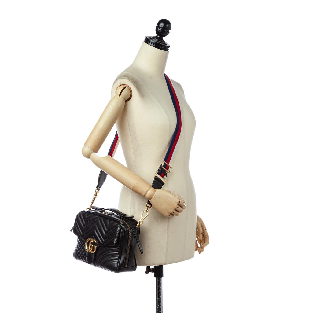 Gucci Small Gucci Marmont Leather Satchel (SHG-31892)